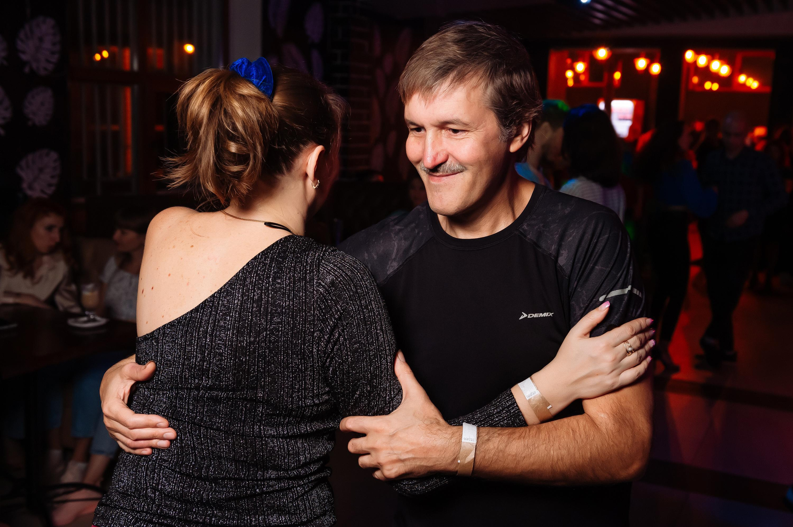 Школа социальных танцев Casa Latina. Репортажный и свадебный фотограф в Курске Борис Захарчук