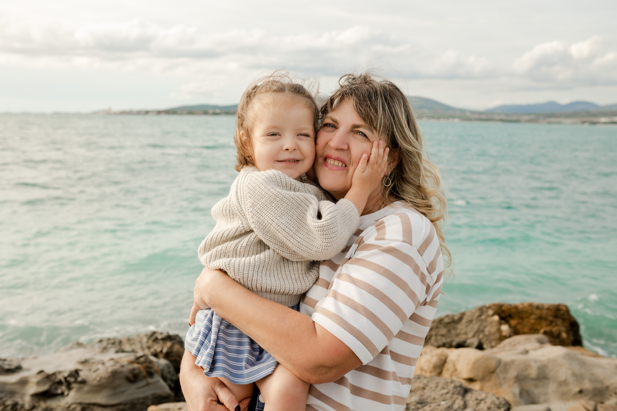 Алена, Сергей, Нина и Маша. Фотограф в Геленджике, Архипо-Осиповке, Абрау-Дюрсо, Кринице Виктория