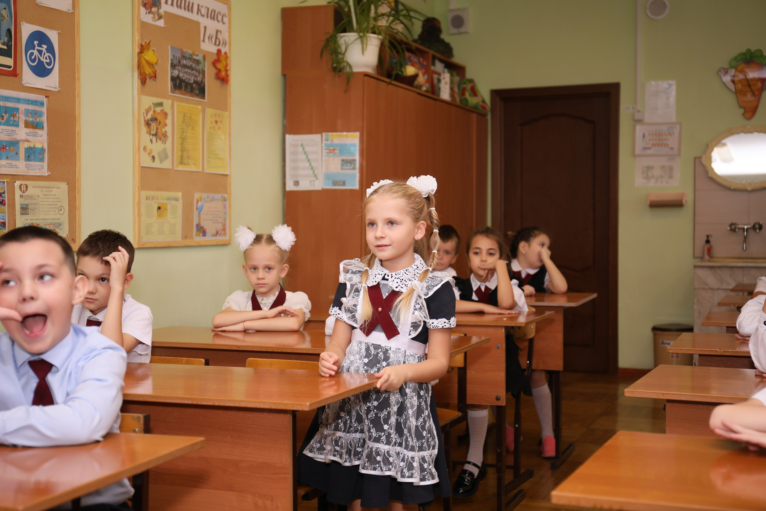 1 класс (Школа 93). Детский семейный фотограф Краснодар