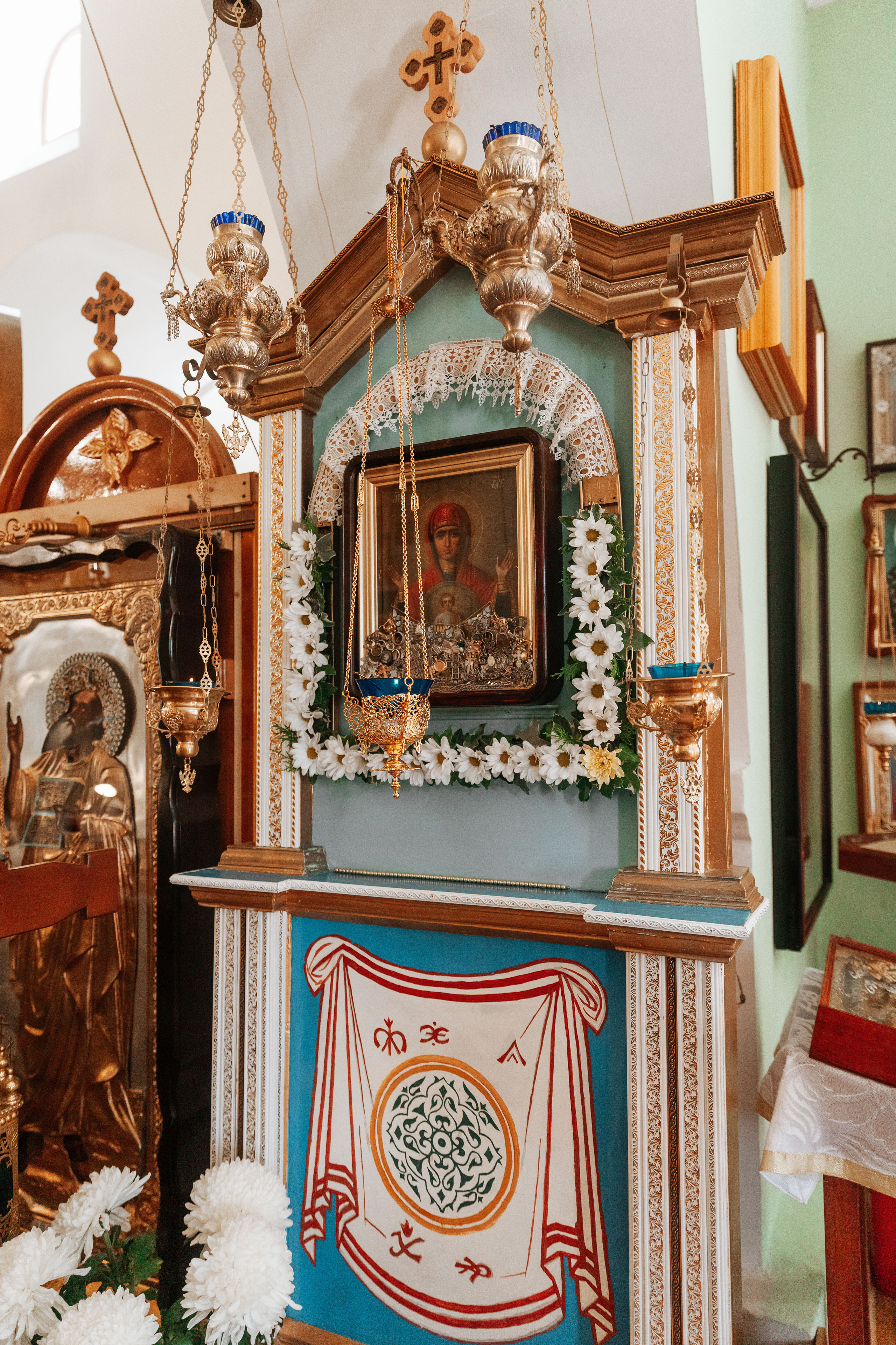 Детали церковного убранства. Χελιδόνι Семейный и церковный фотограф в Крыму и Симферополе Валерия Г