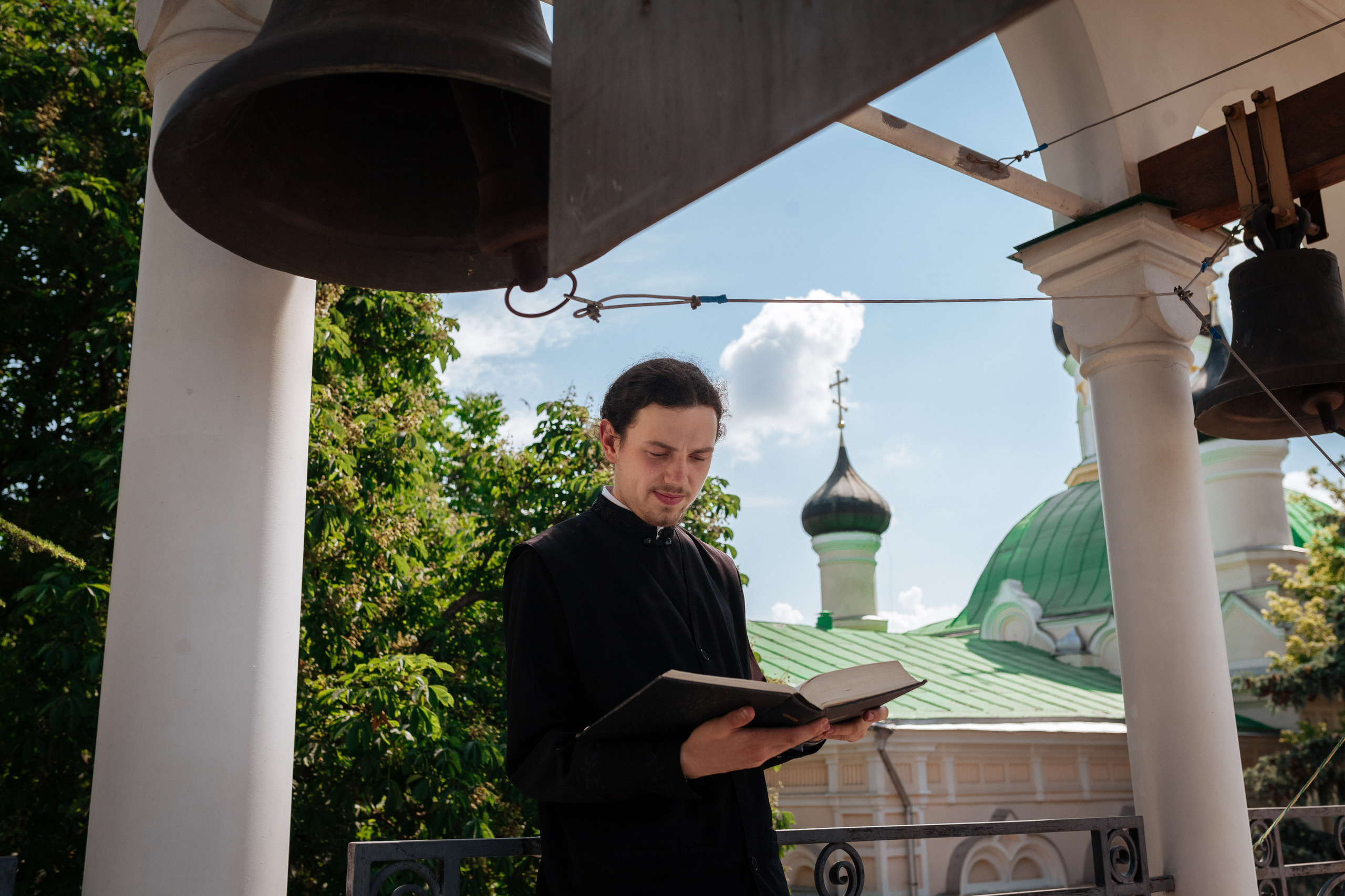Семинарист Богдан (ныне иеромонах Иоанн). Χελιδόνι Семейный и церковный фотограф в Крыму и Симферополе Валерия Г