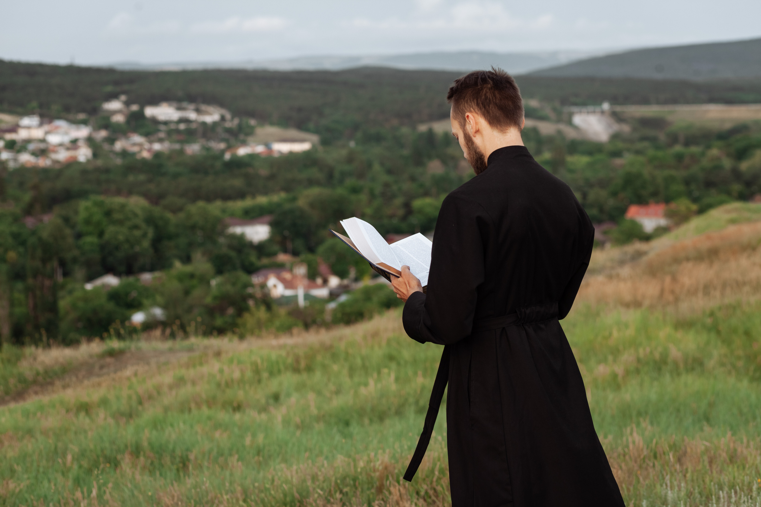 Чтец Филипп. Χελιδόνι Семейный и церковный фотограф в Крыму и Симферополе Валерия Г