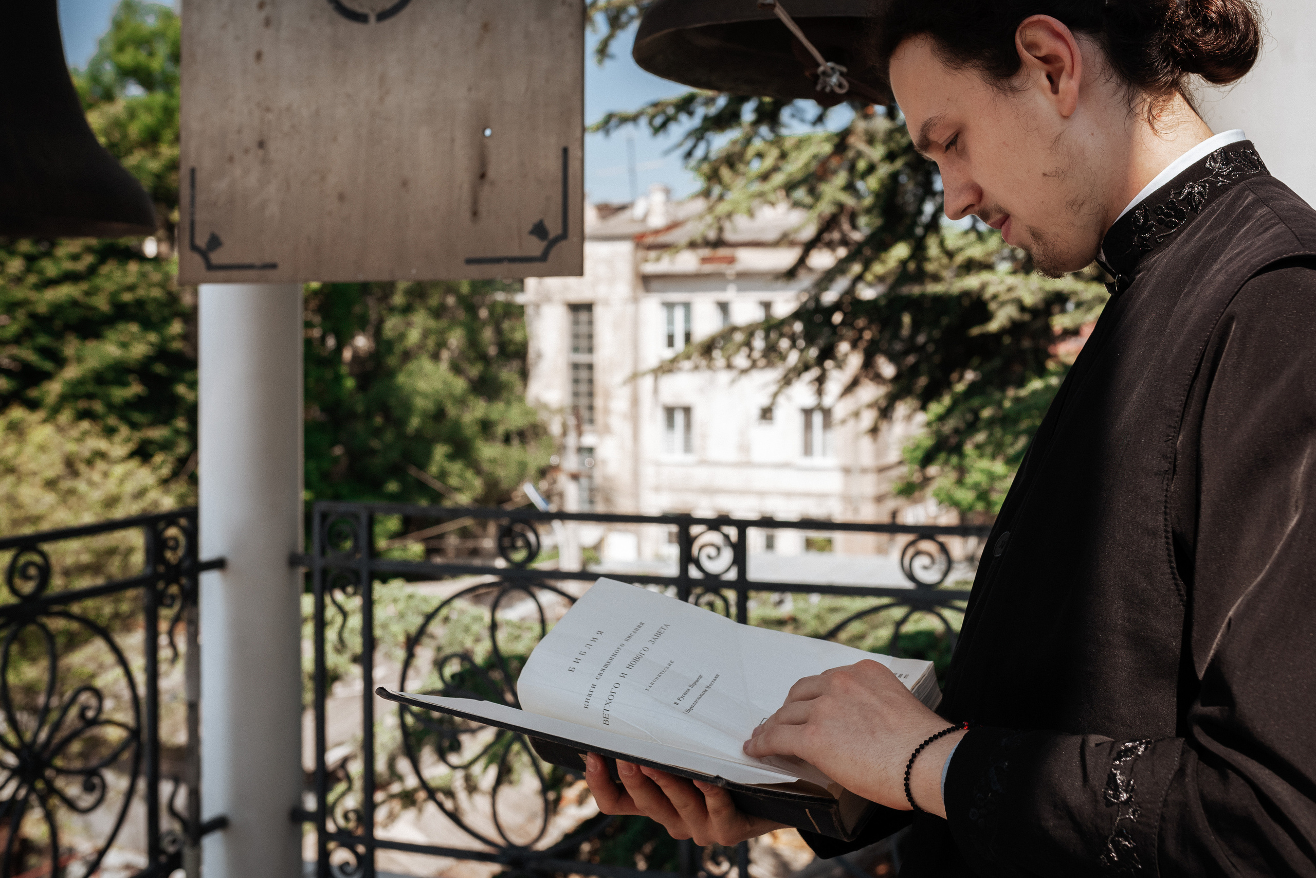 Семинарист Богдан (ныне иеромонах Иоанн). Χελιδόνι Семейный и церковный фотограф в Крыму и Симферополе Валерия Г