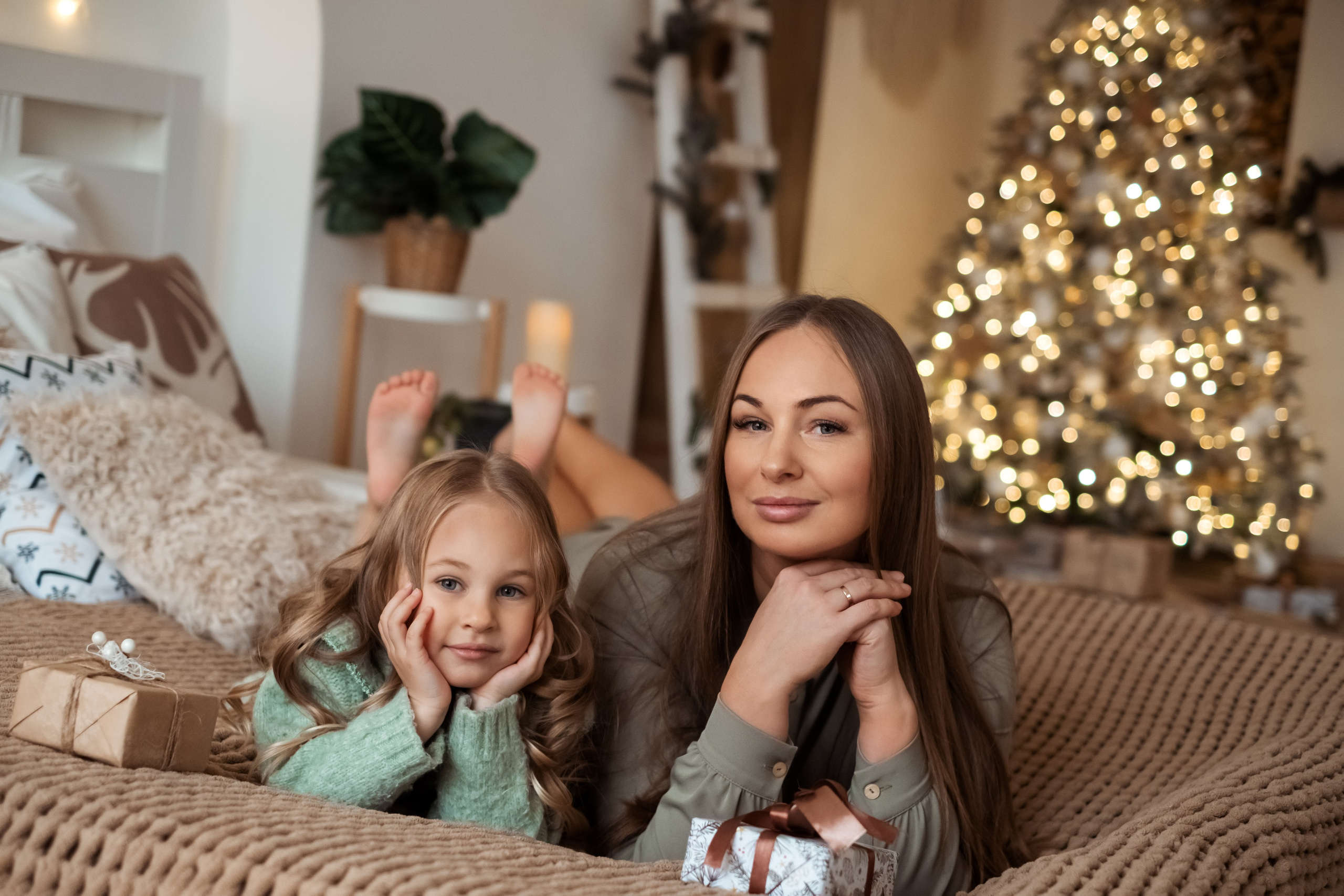 Семейная новогодняя фотосессия. Семейный и детский фотограф в Мелитополе /Наталья Зацеркляная