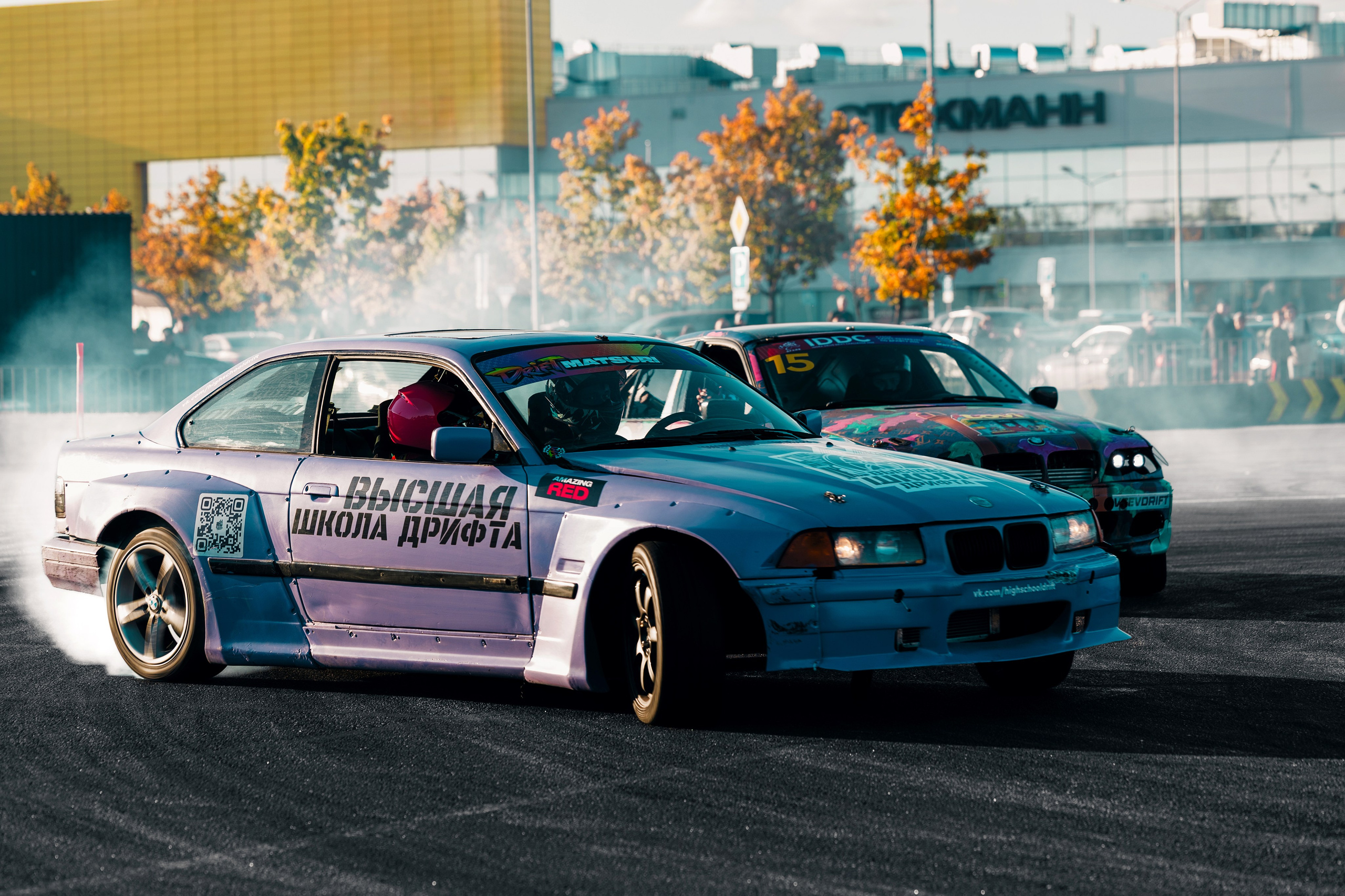 Фотографии закрытия сезона 2025 VibeSide — дрифт и автошоу у МЕГА Дыбенко, Санкт-Петербург