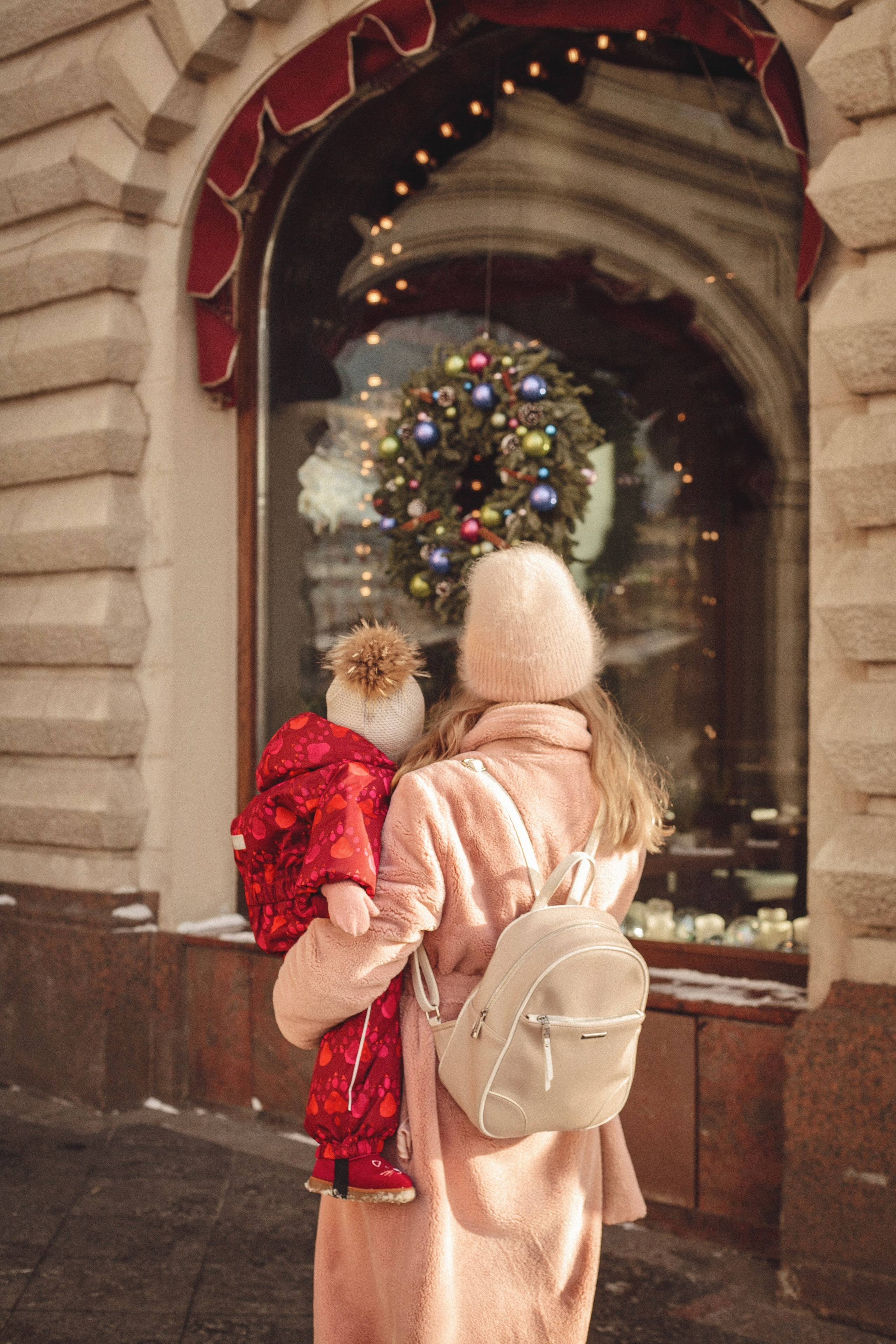 Фотопрогулки. Фотограф беременности и семейных историй в Москве Юлия Варт