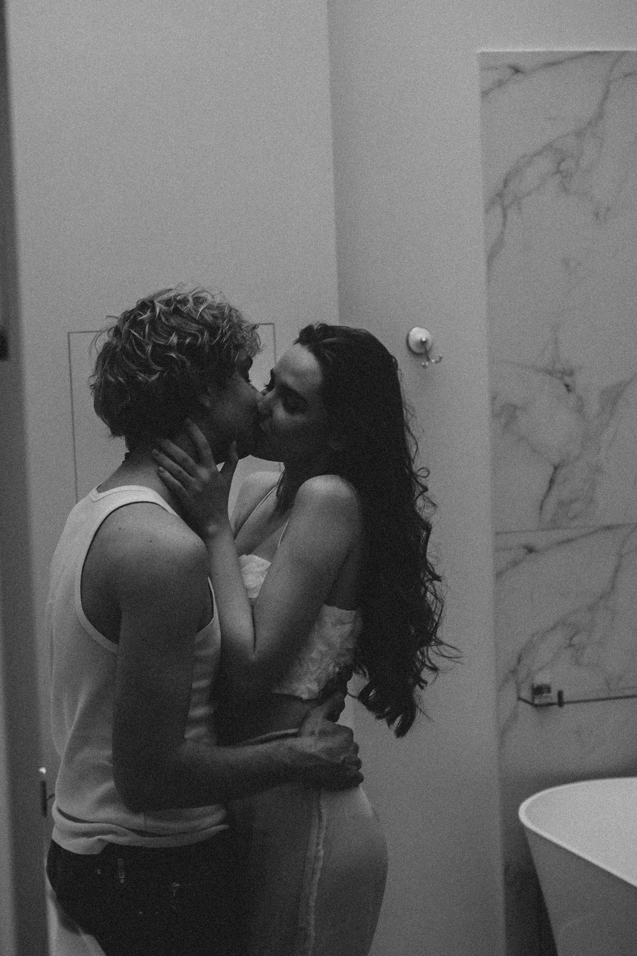 СВАДЕБНАЯ СЬЕМКА В ОТЕЛЕ. СБОРЫ ЖЕНИХА И НЕВЕСТЫ И ТАКЖЕ ТОР И ПОДГОТОВКА К ПРОГУЛКЕ. Профессиональный фотограф, Санкт-Петербург — Виктория Богомолова