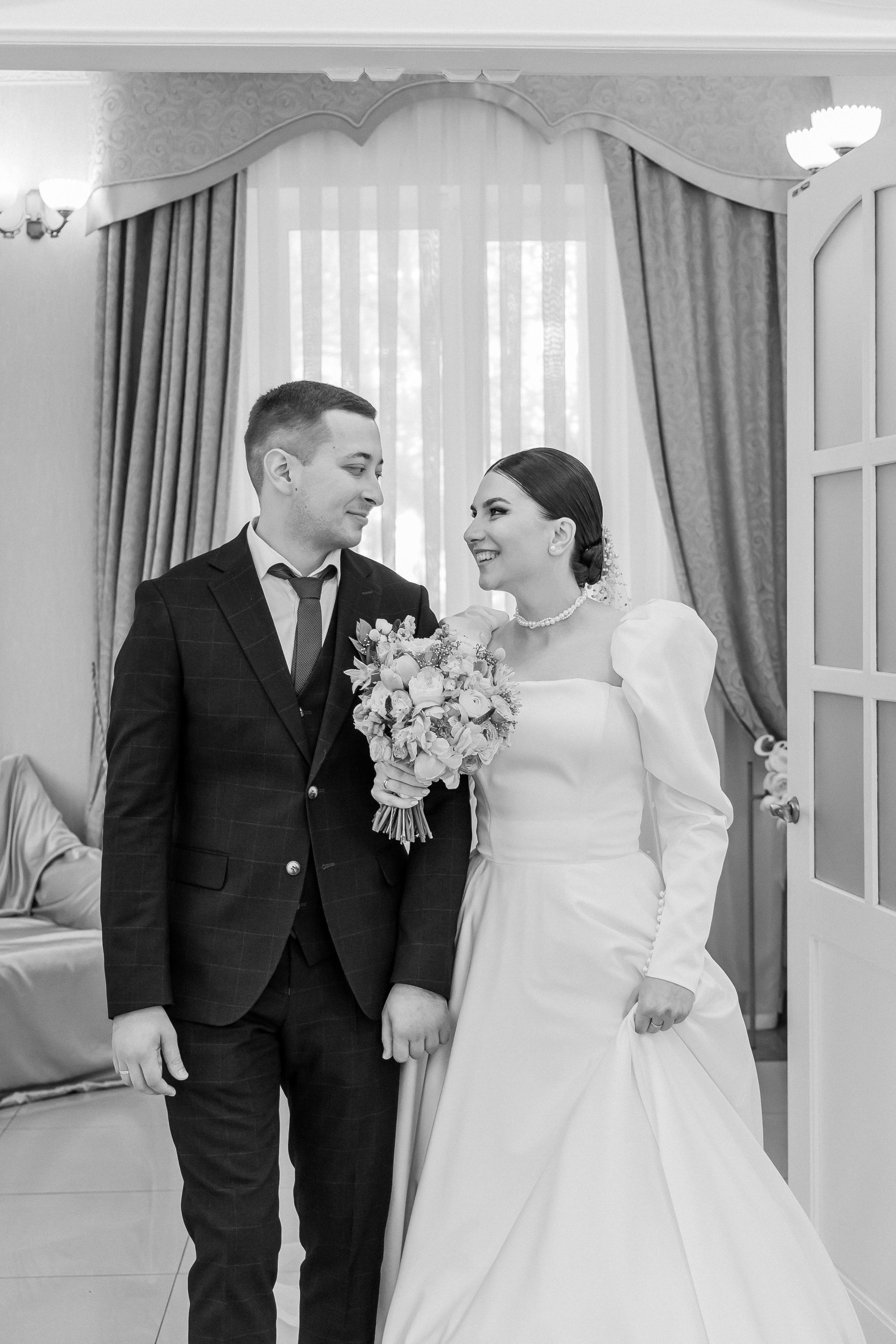 Яна и Святослав. Свадебный день. Свадебная фотография. Арина Рубах