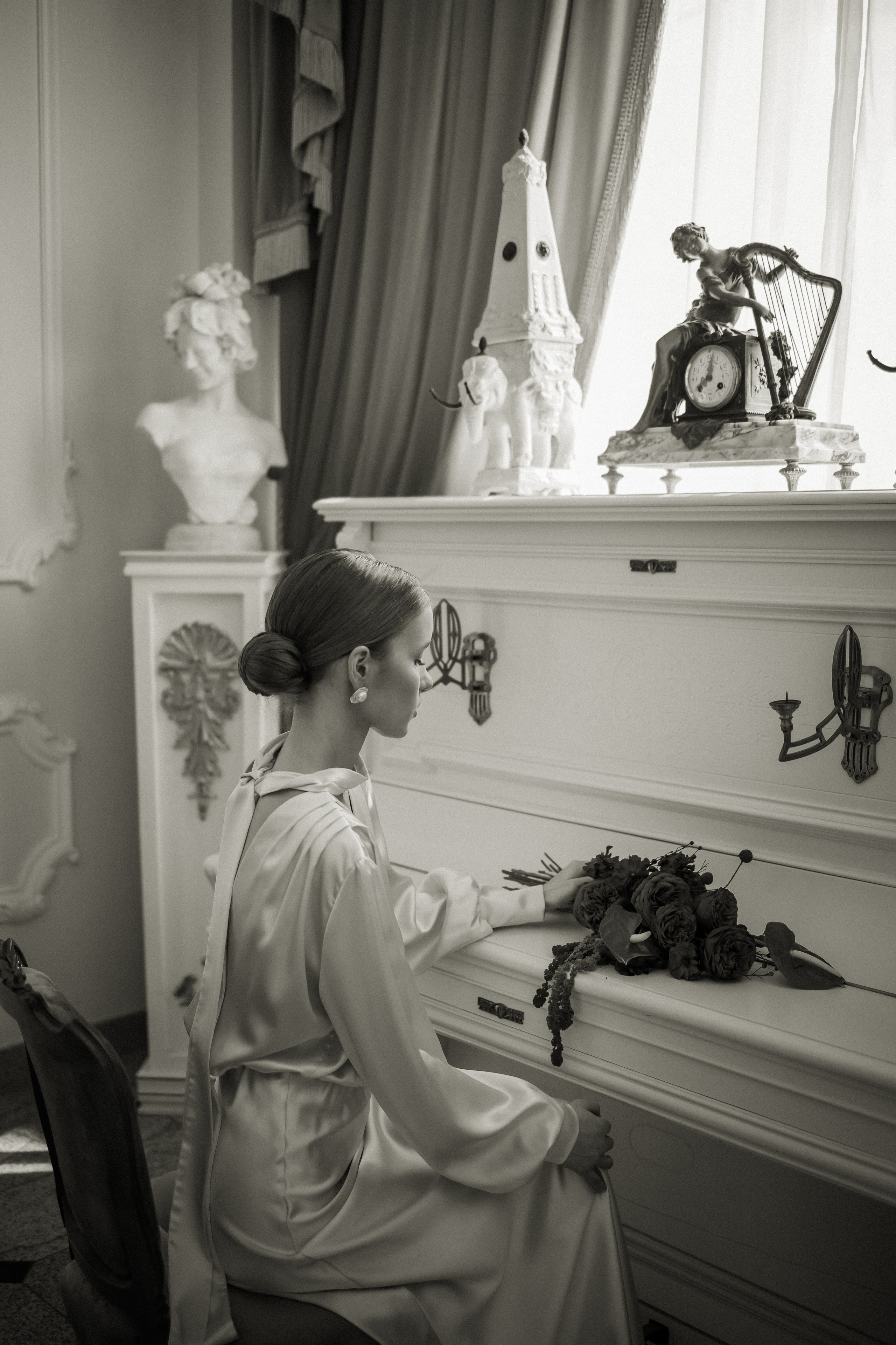 Свадебная прогулка Адель и Артём. Свадебная фотография. Арина Рубах