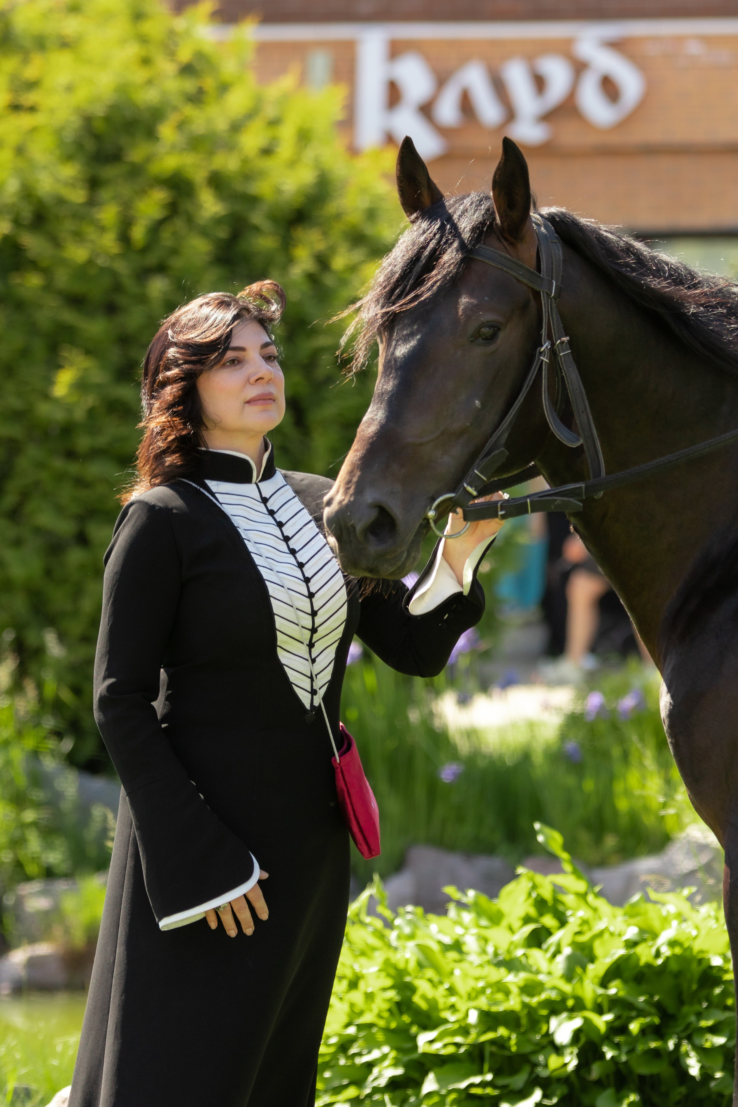 Адыгэш. Ася Пчелинцева, фотограф в СПб и ЛО