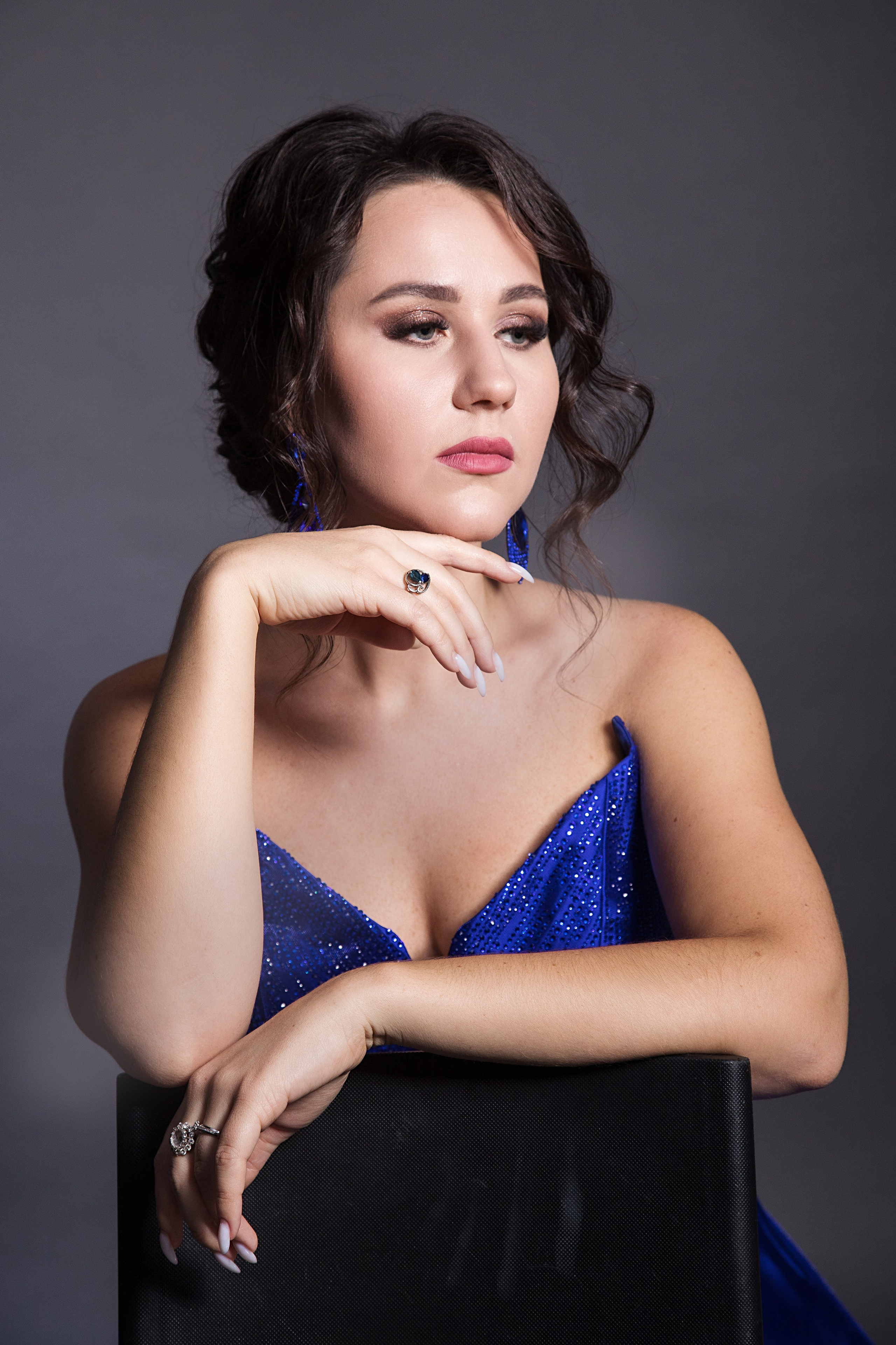 Студийный портрет для афиши. Креативный и женский Фотограф Омске Наталья Лебедева