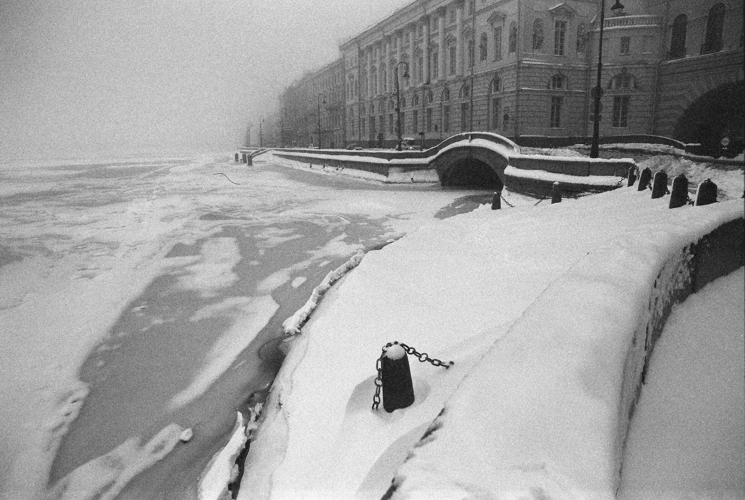 Фотографии черно-белые. Свадебный и семейный пленочный фотограф в Петербурге Истомина Ирина