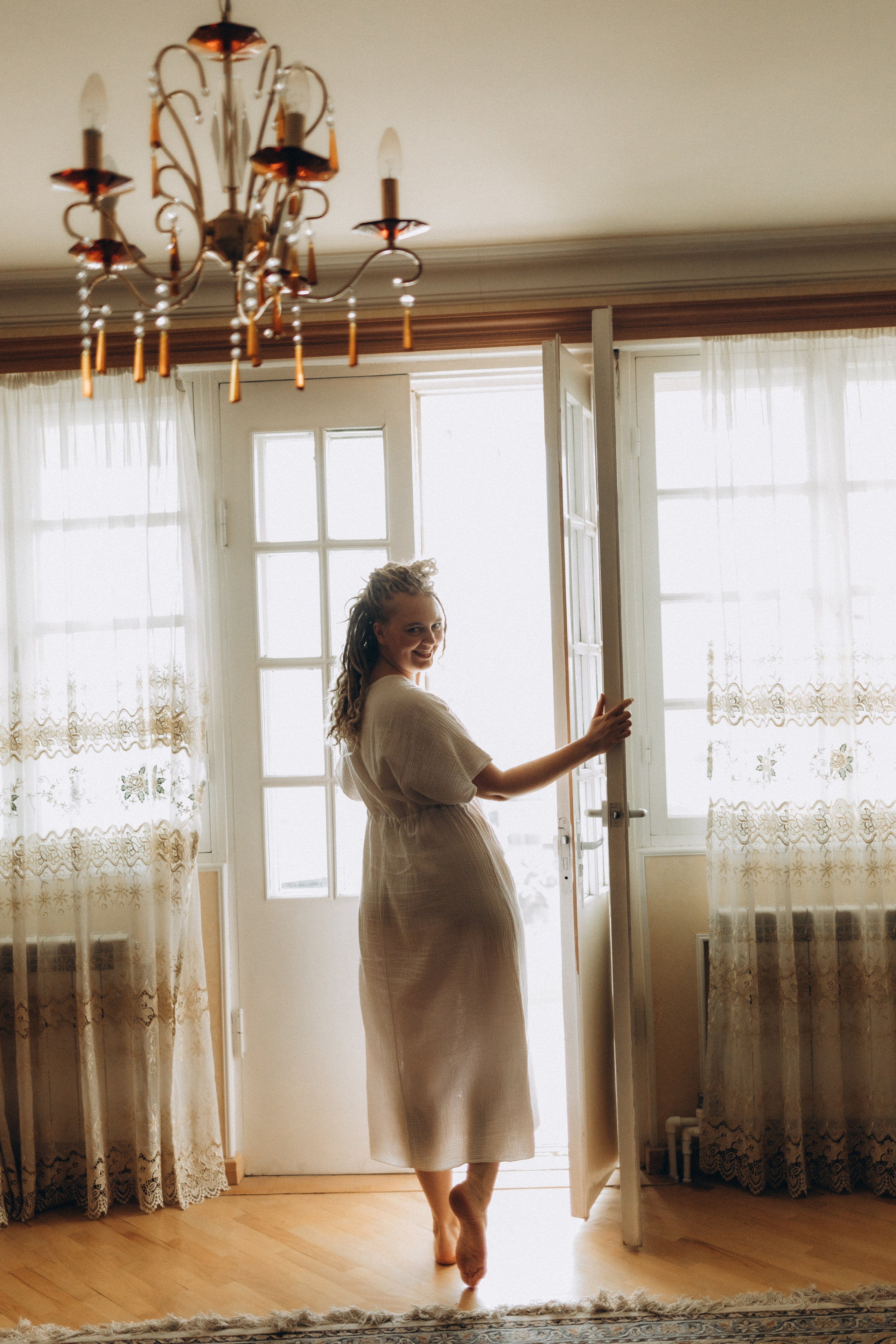 Настя. Анастасия Кацуба. Фотограф материнства и семейный фотограф. Валенсия