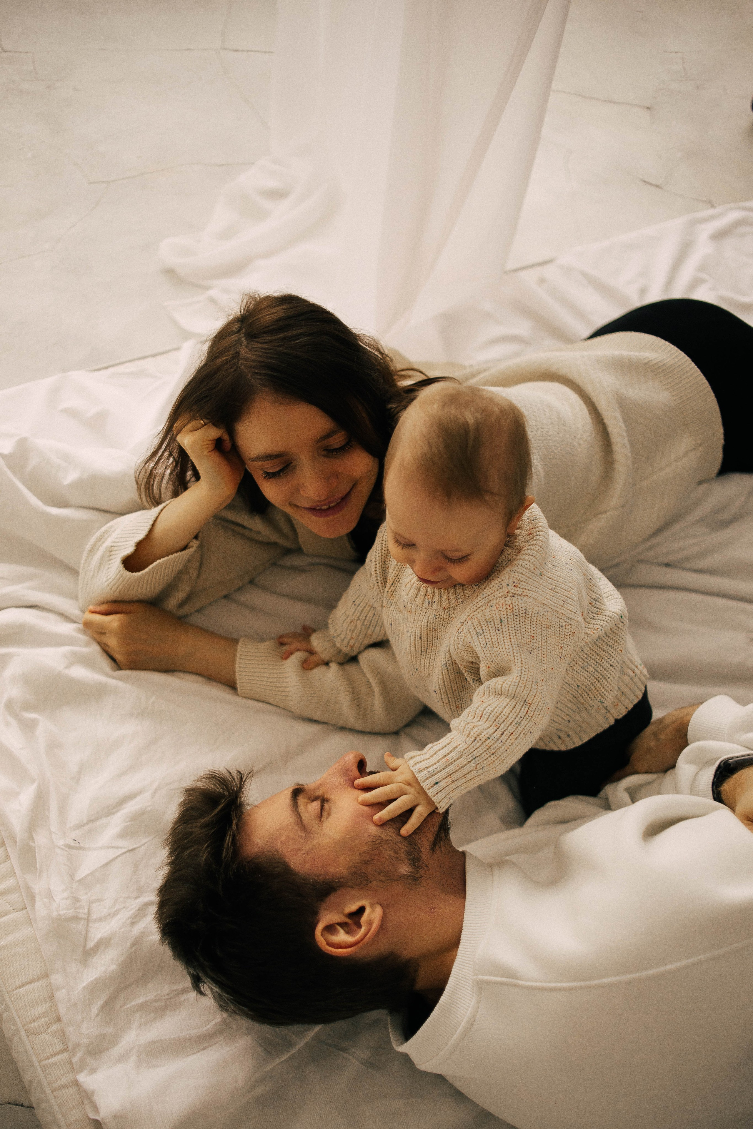 Аня, Сережа и Лешенька. Главная