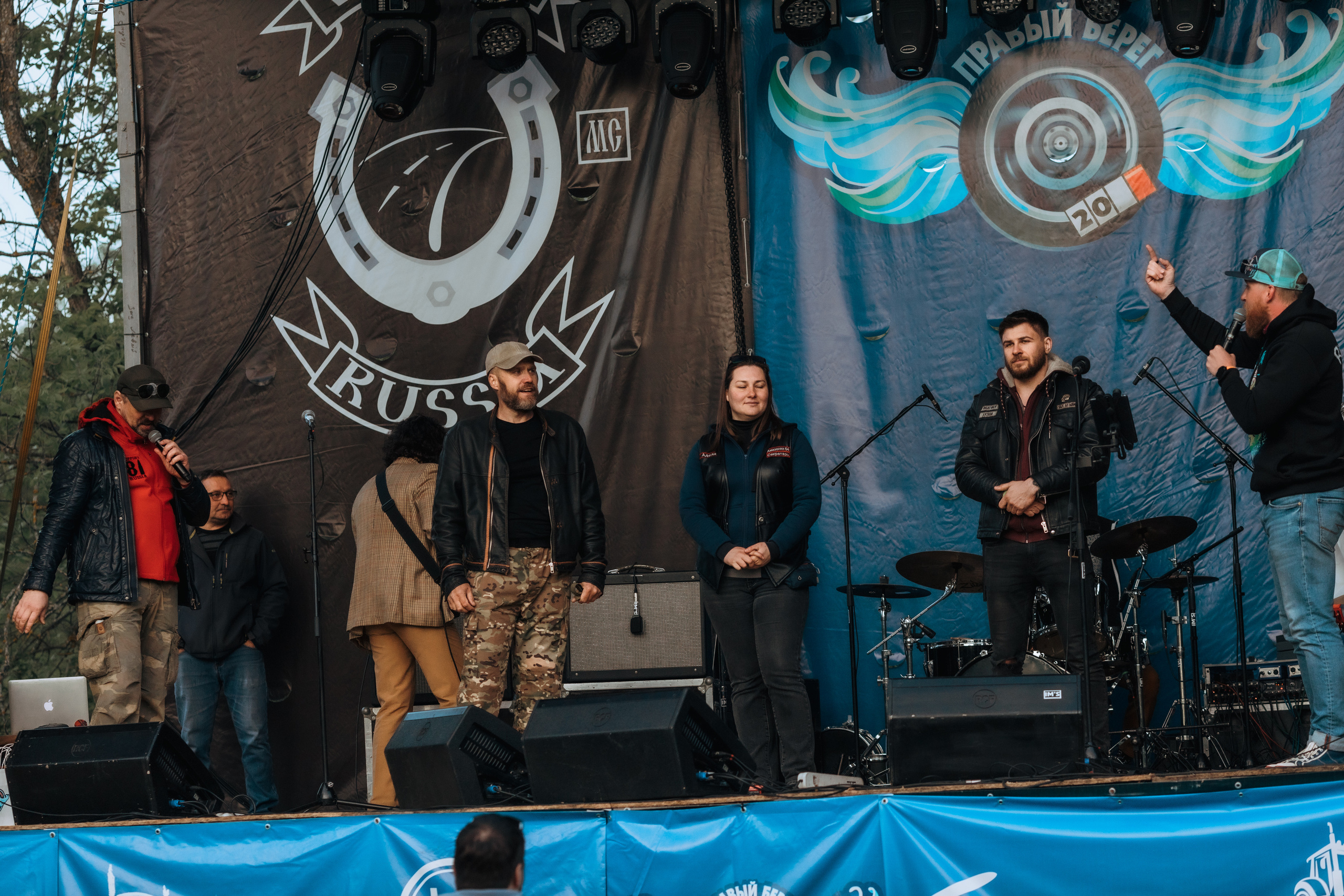 ПРАВЫЙ БЕРЕГ_2023_05_08_байк_рок_фестиваль. Фотограф Софья Васильковская