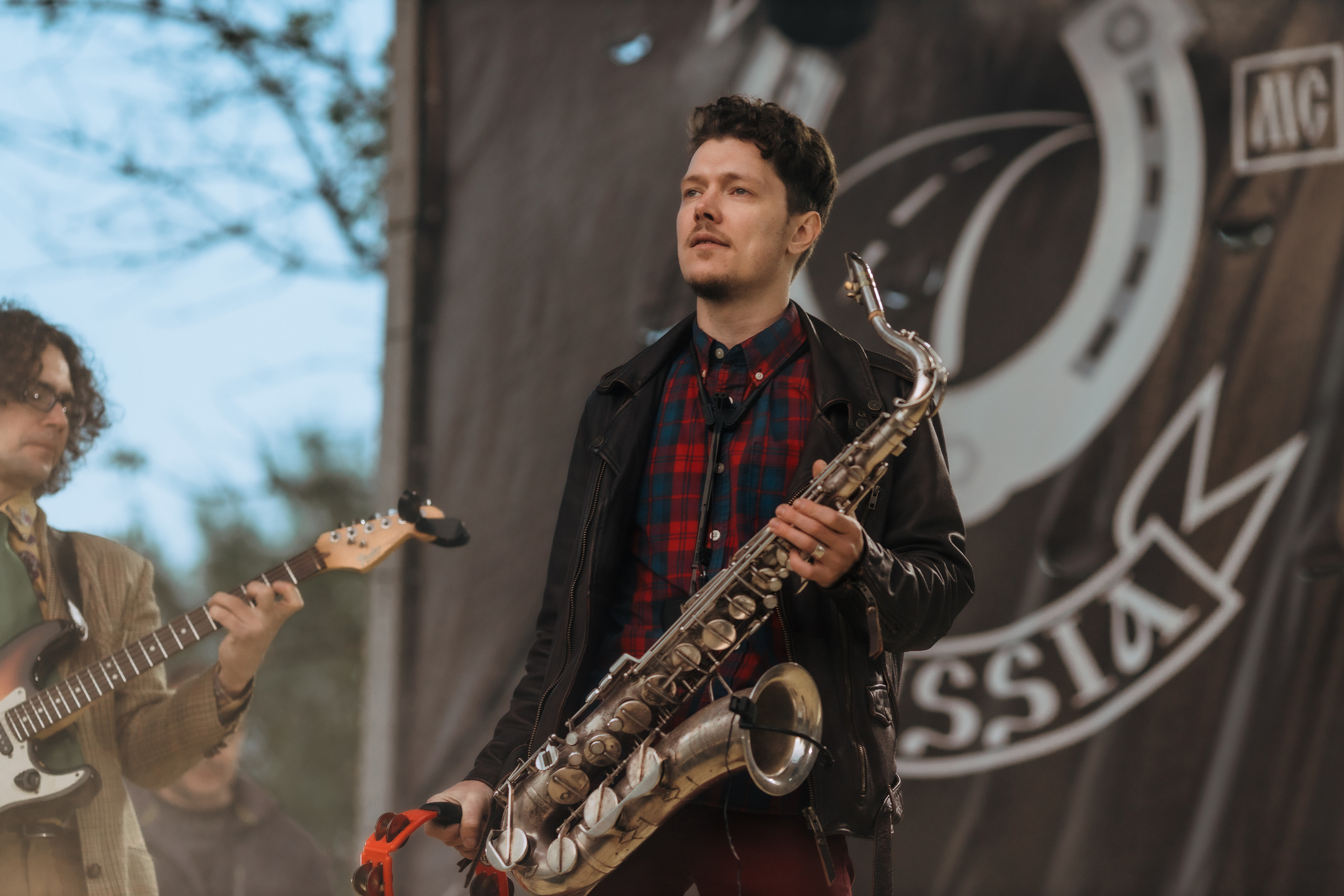 ПРАВЫЙ БЕРЕГ_2023_05_08_байк_рок_фестиваль. Фотограф Софья Васильковская