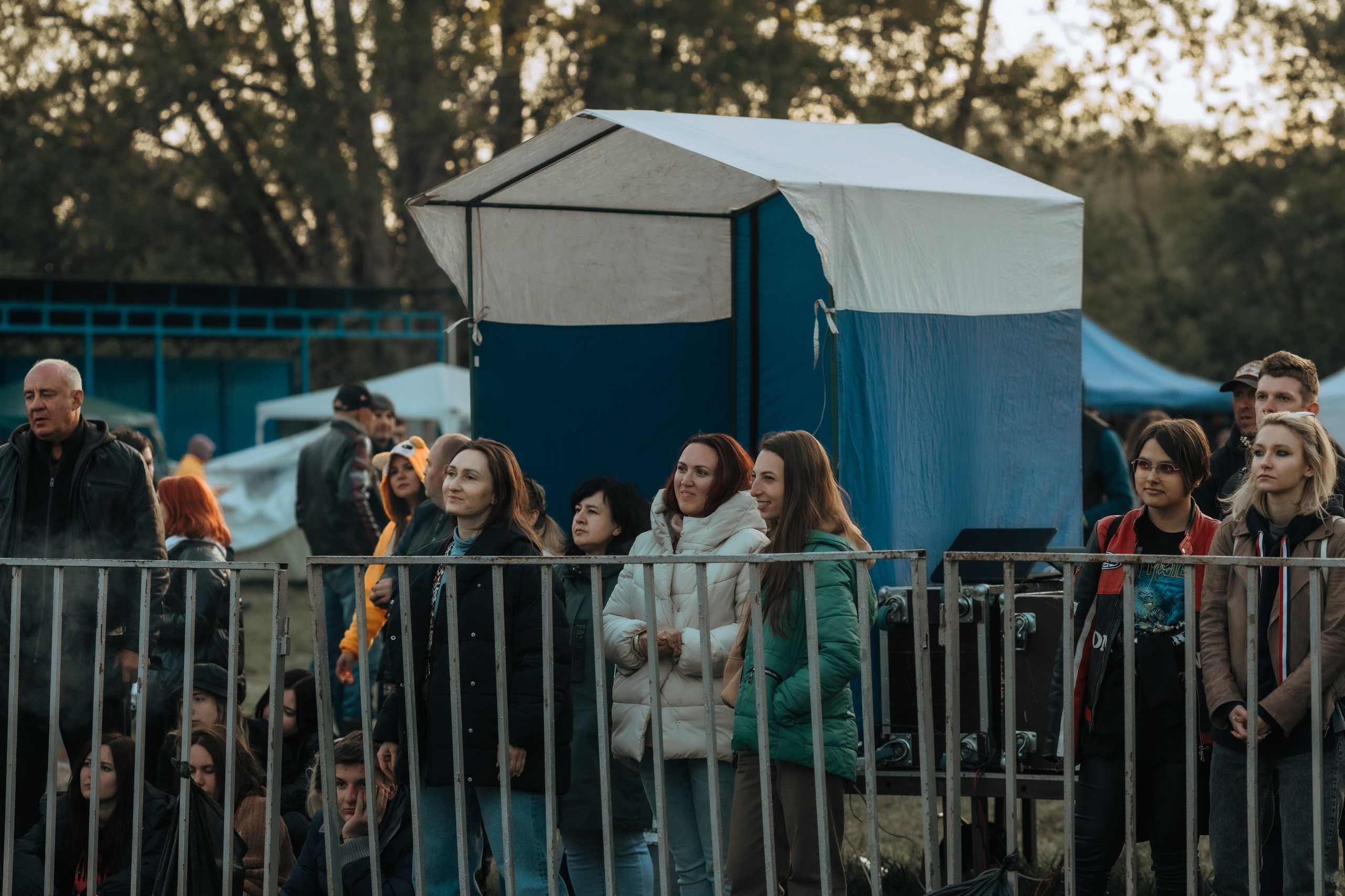 ПРАВЫЙ БЕРЕГ_2023_05_08_байк_рок_фестиваль. Фотограф Софья Васильковская