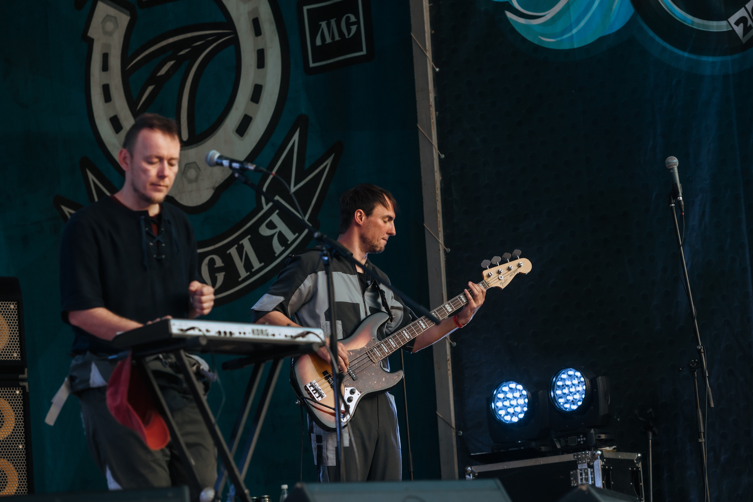 ПРАВЫЙ БЕРЕГ_2023_05_08_байк_рок_фестиваль. Фотограф Софья Васильковская