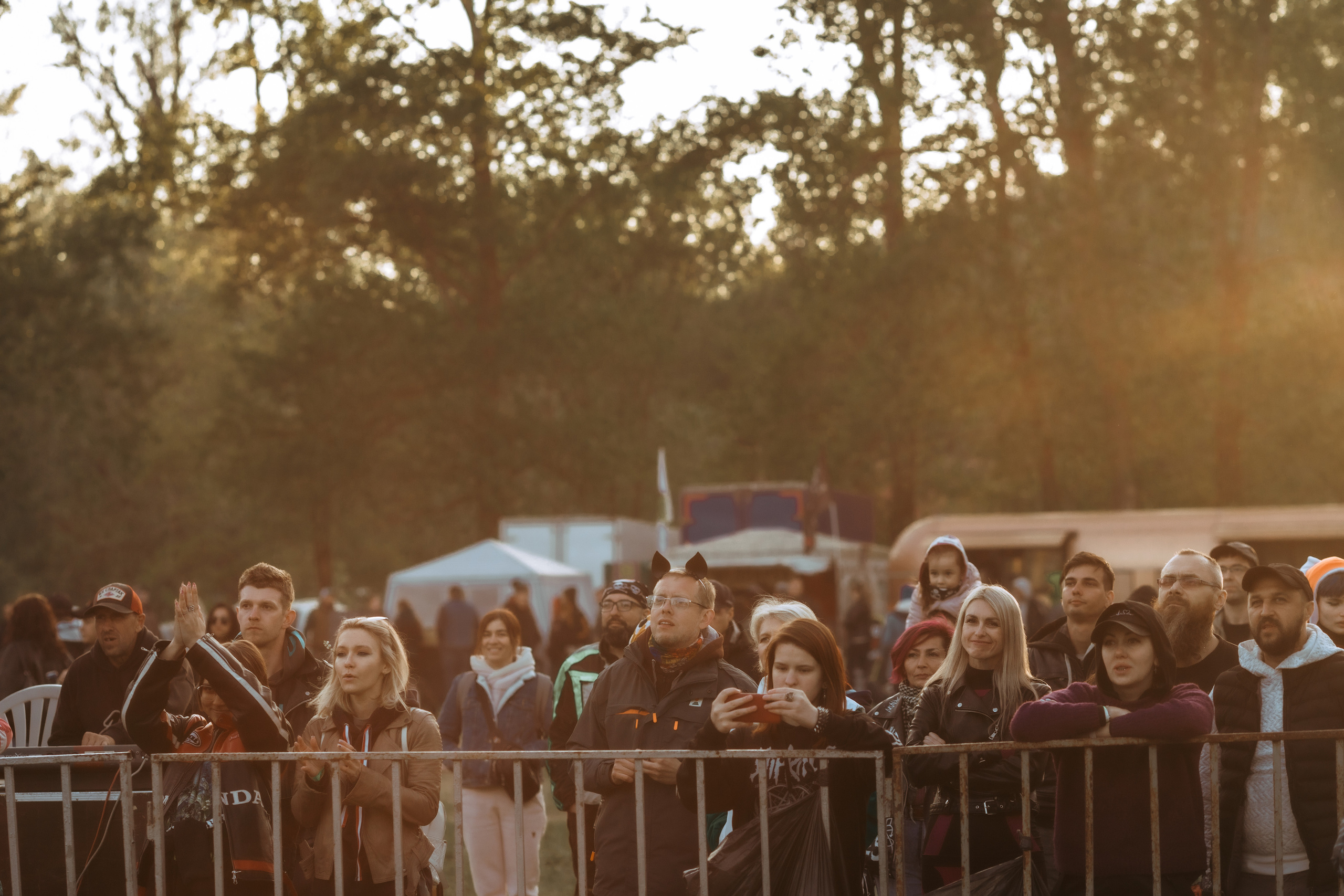 ПРАВЫЙ БЕРЕГ_2023_05_08_байк_рок_фестиваль. Фотограф Софья Васильковская