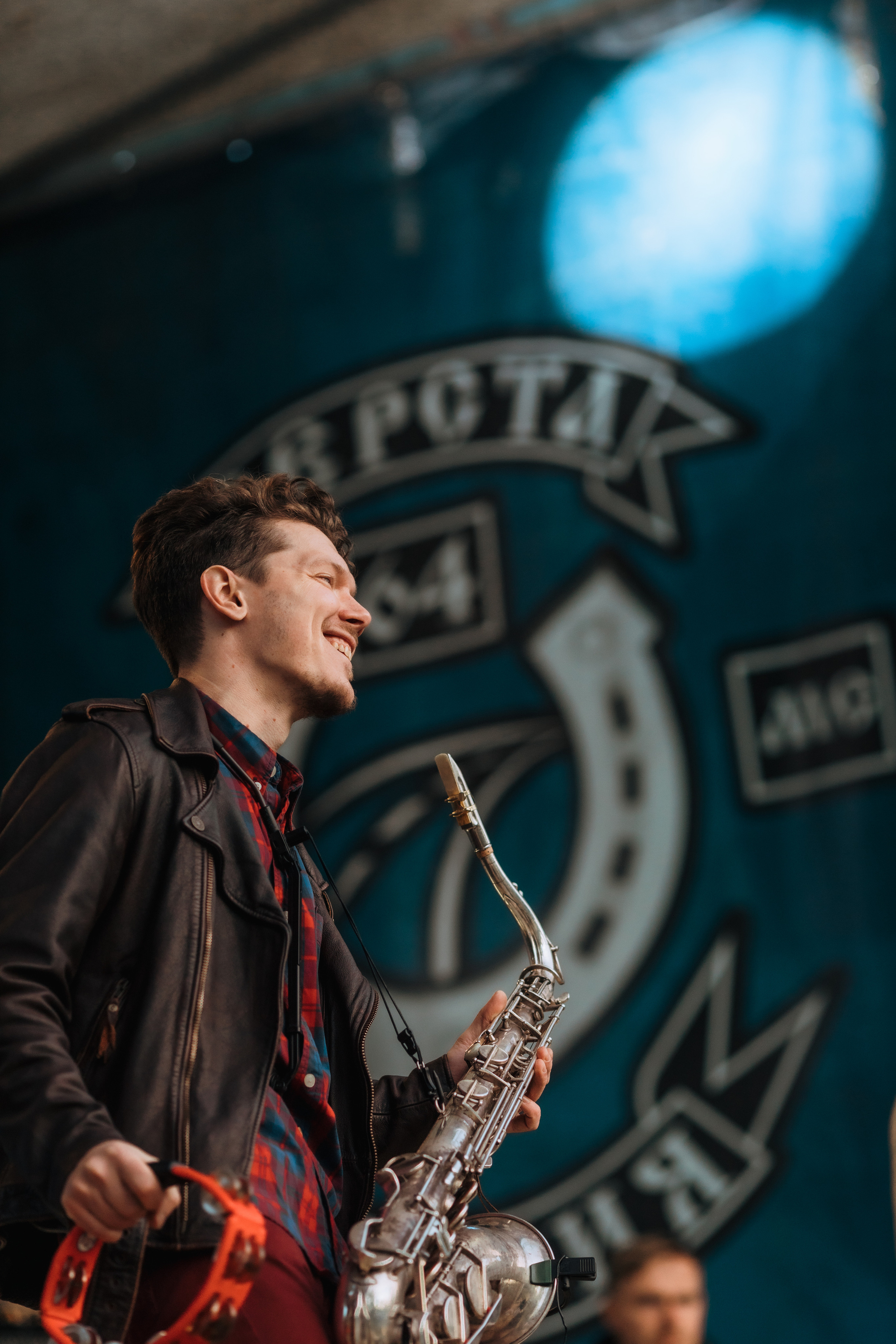 ПРАВЫЙ БЕРЕГ_2023_05_08_байк_рок_фестиваль. Фотограф Софья Васильковская