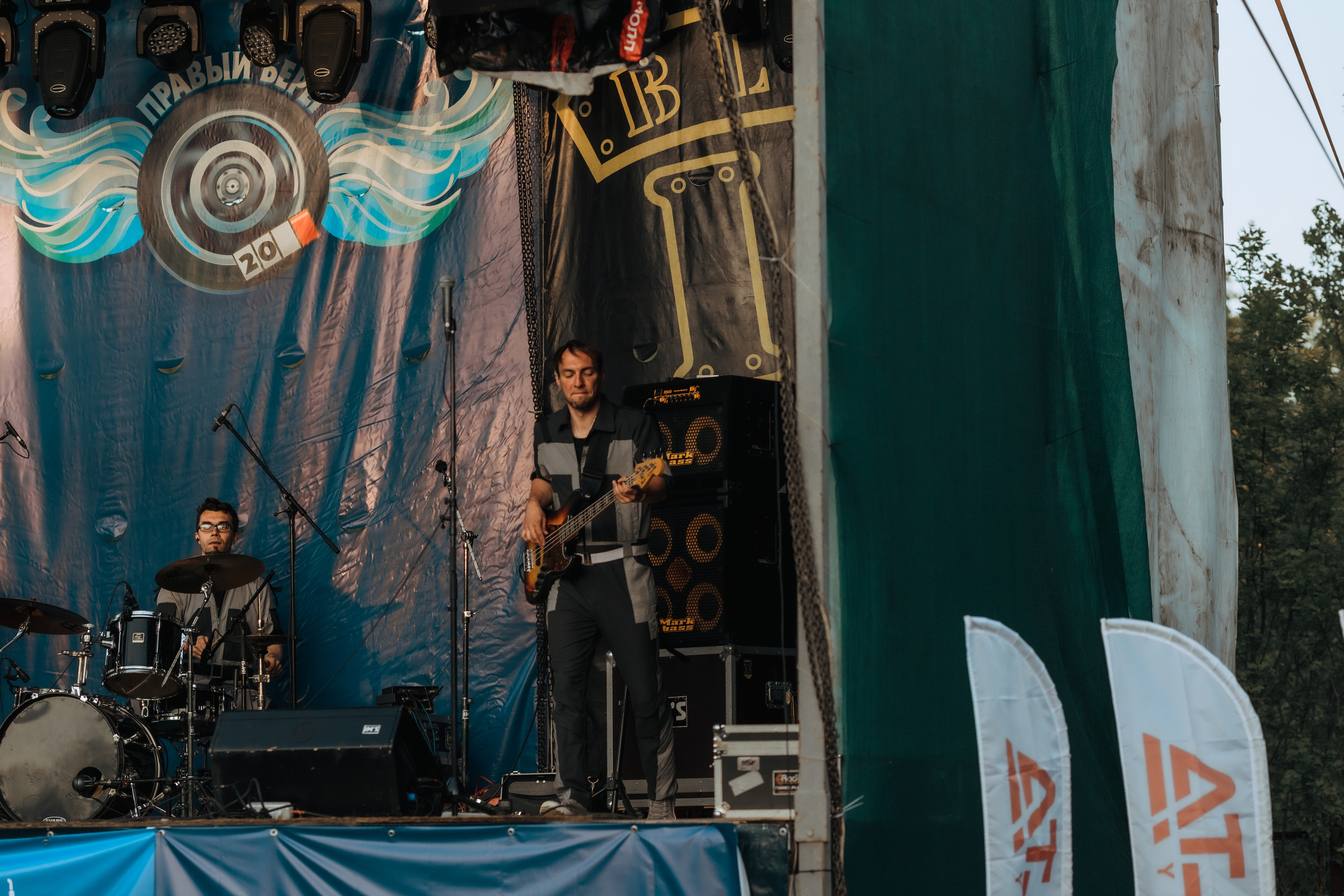 ПРАВЫЙ БЕРЕГ_2023_05_08_байк_рок_фестиваль. Фотограф Софья Васильковская