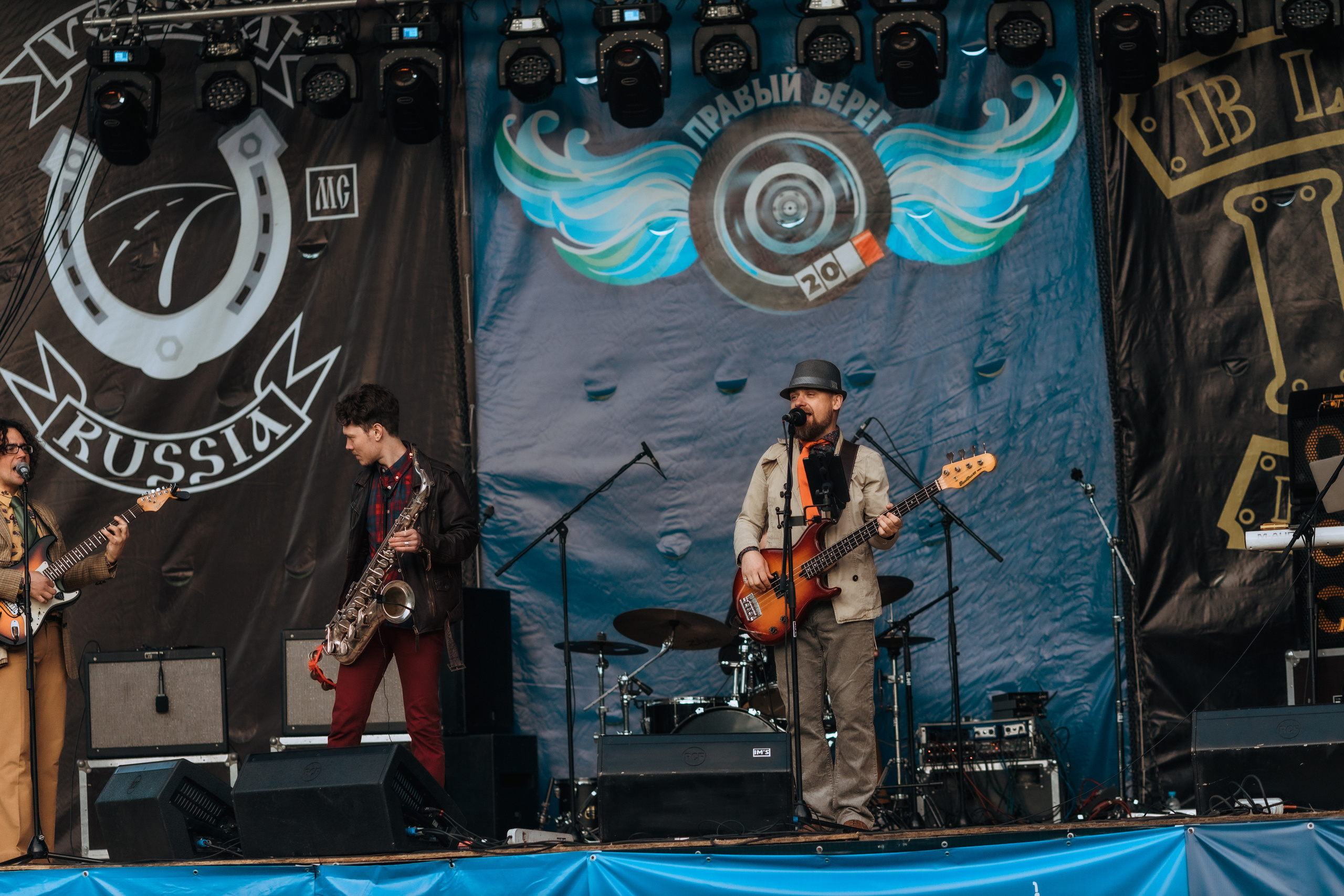 ПРАВЫЙ БЕРЕГ_2023_05_08_байк_рок_фестиваль. Фотограф Софья Васильковская
