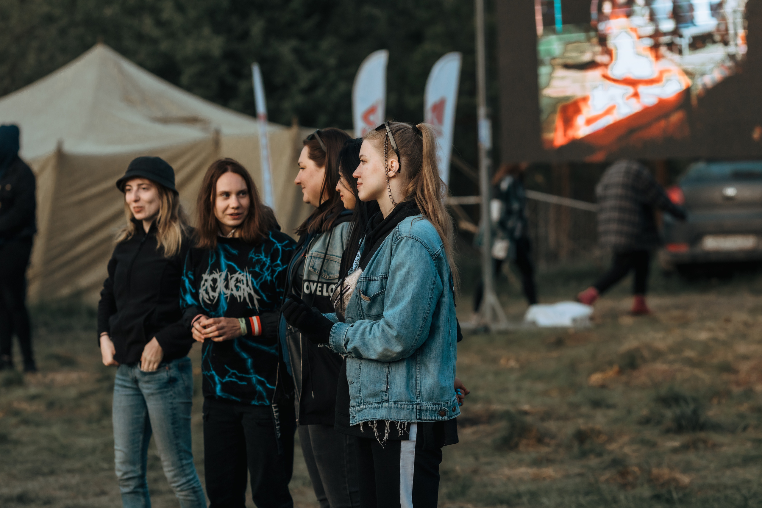 ПРАВЫЙ БЕРЕГ_2023_05_08_байк_рок_фестиваль. Фотограф Софья Васильковская