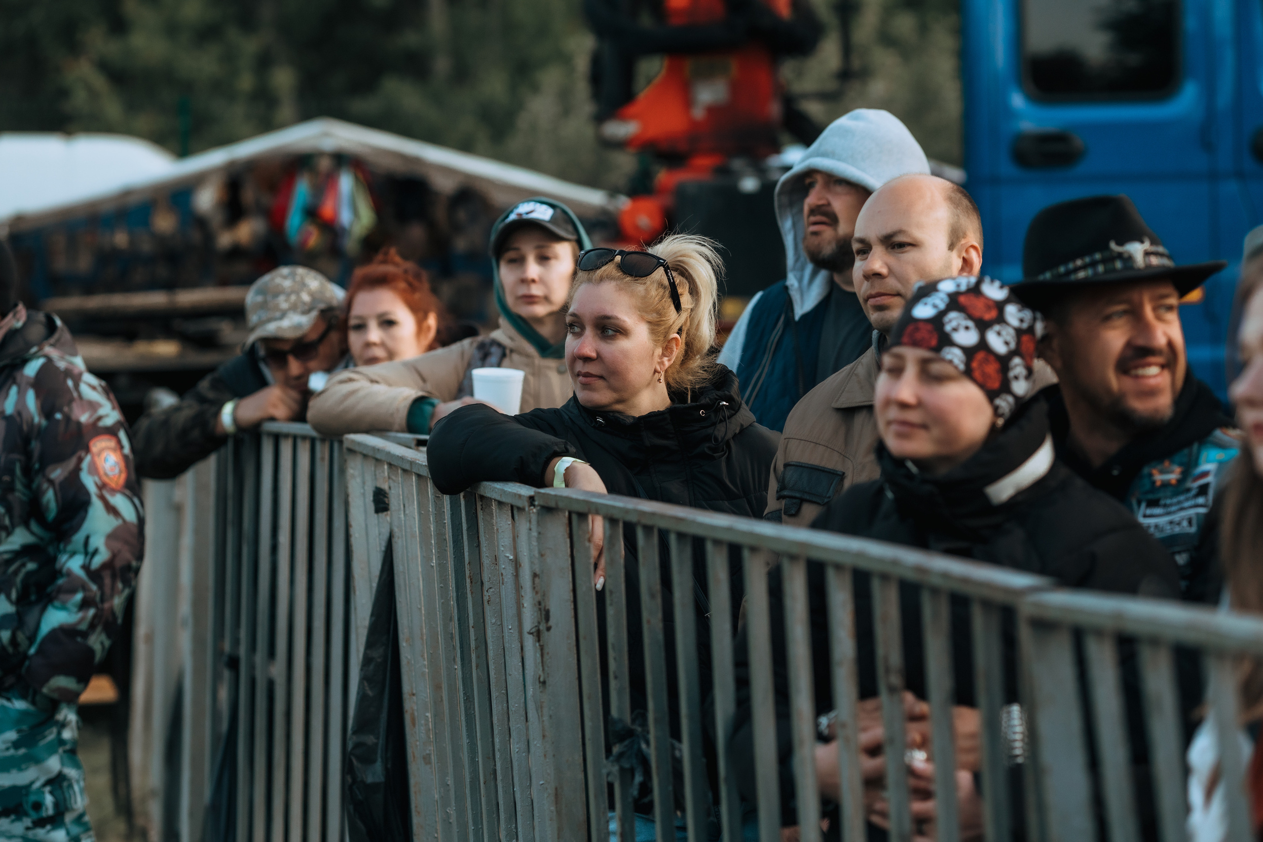 ПРАВЫЙ БЕРЕГ_2023_05_08_байк_рок_фестиваль. Фотограф Софья Васильковская