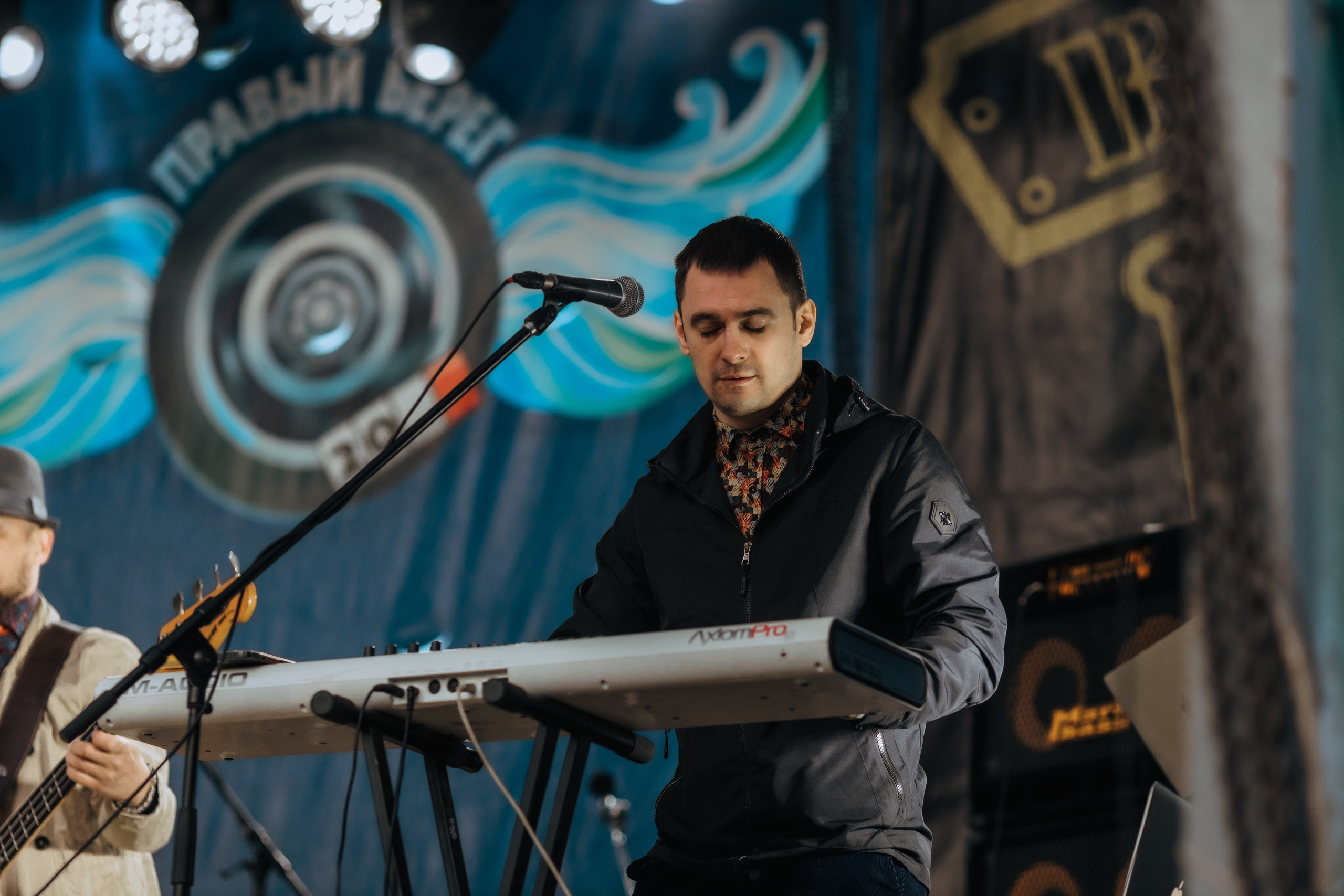 ПРАВЫЙ БЕРЕГ_2023_05_08_байк_рок_фестиваль. Фотограф Софья Васильковская