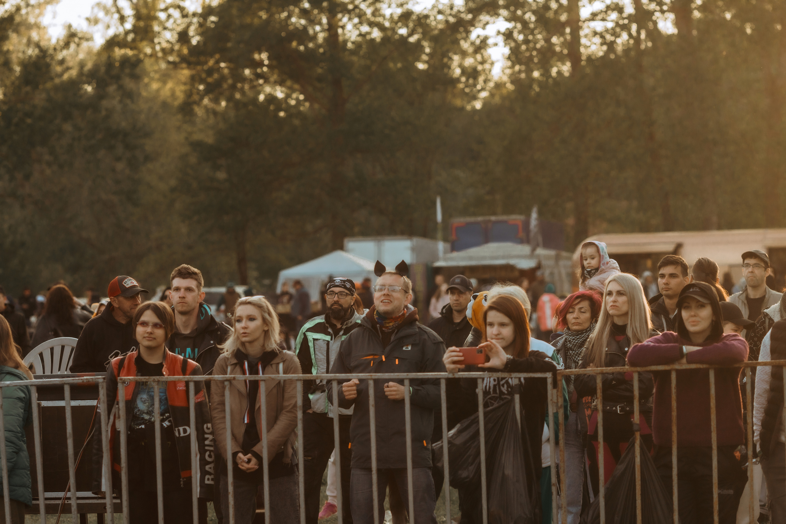 ПРАВЫЙ БЕРЕГ_2023_05_08_байк_рок_фестиваль. Фотограф Софья Васильковская