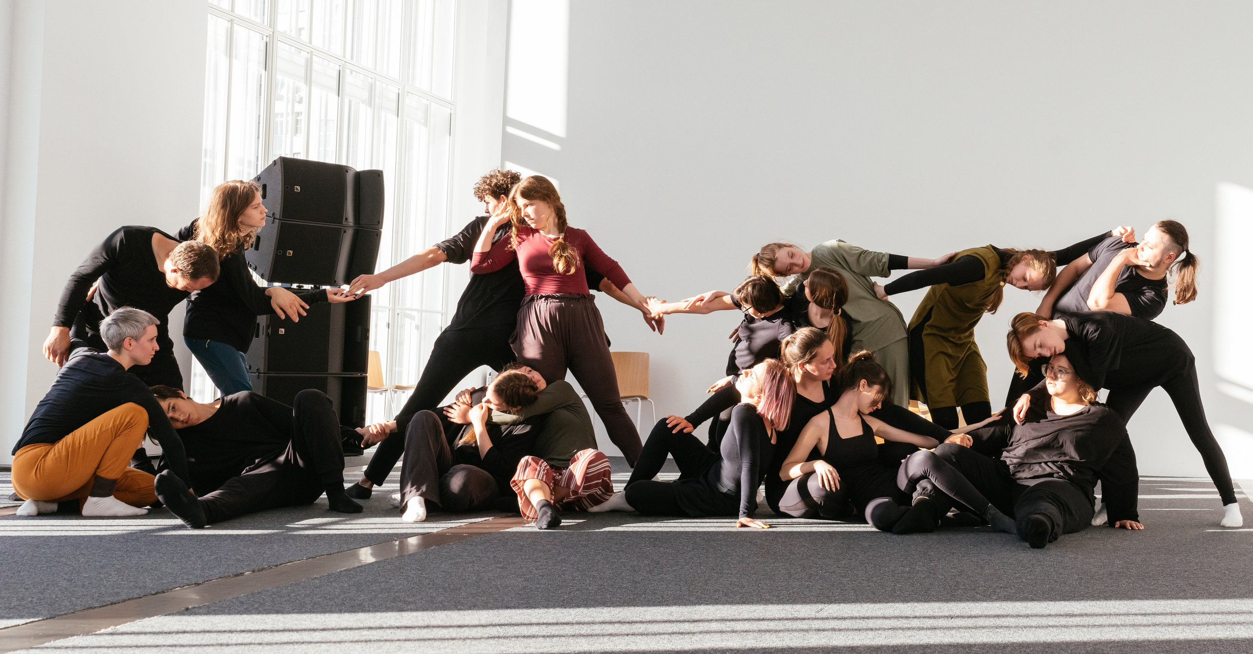 Театральная фотография. Перфоманс " Я. Тело. Пространство». Главная