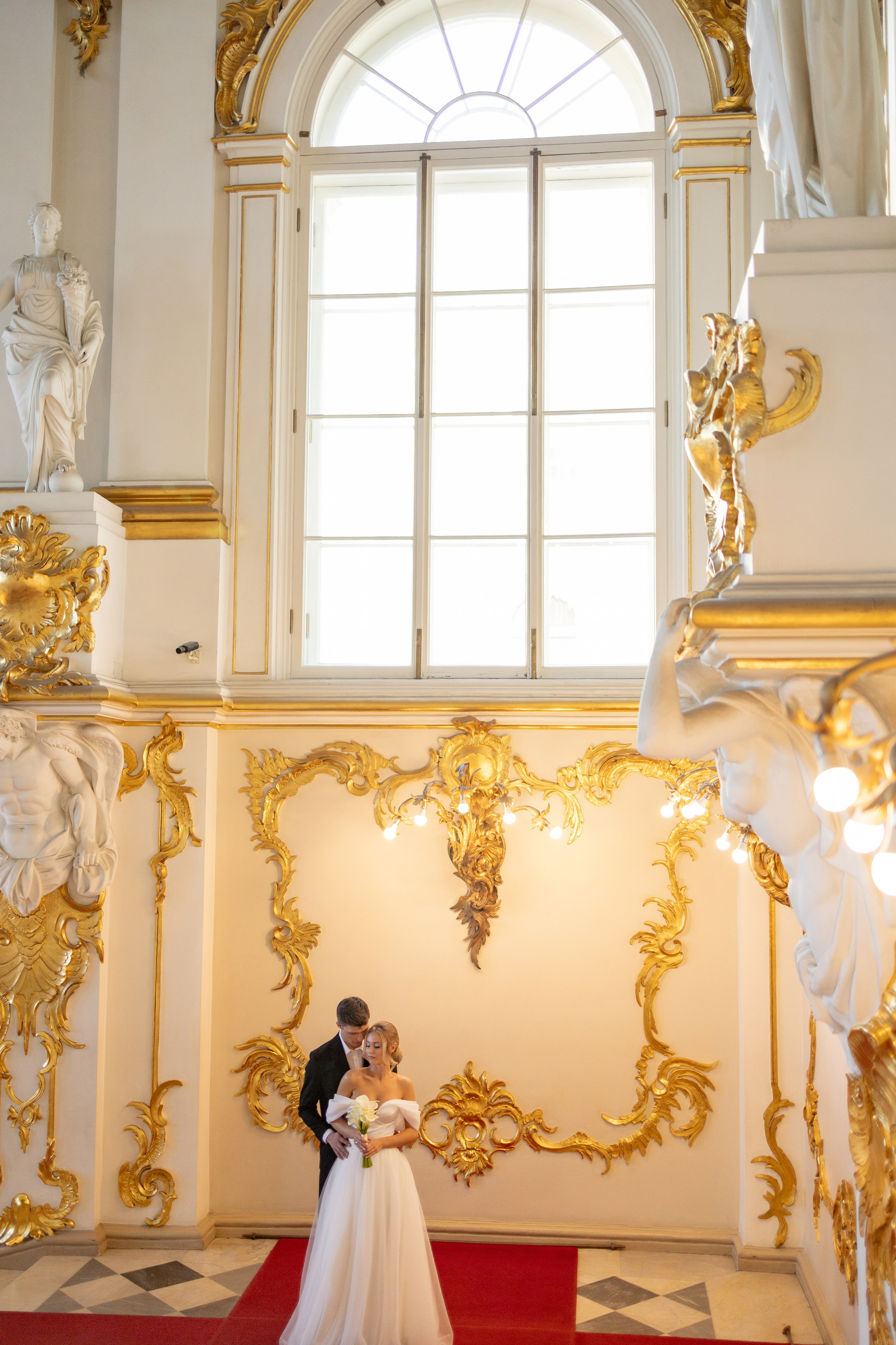 Свадьба в Эрмитаже. Семейный и портретный фотограф в Геленджике Любовь Бодрова