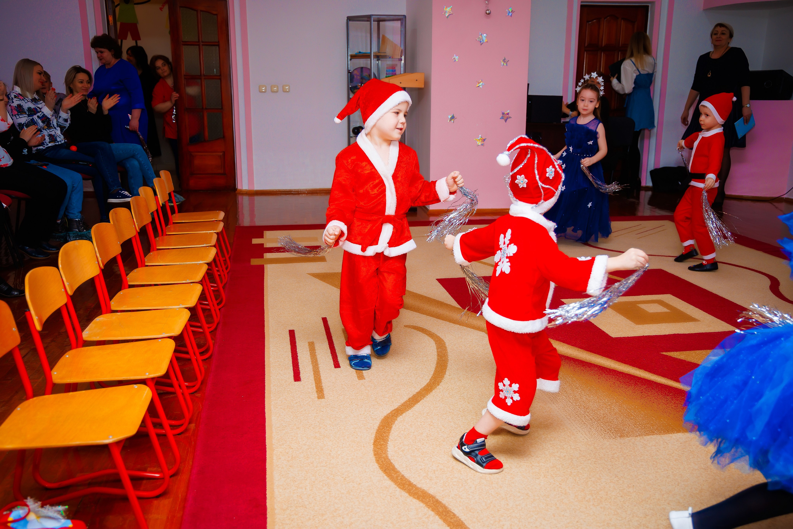 Утреник в Саду. Семейный и Свадебный фотограф в Астане Александр Астапов