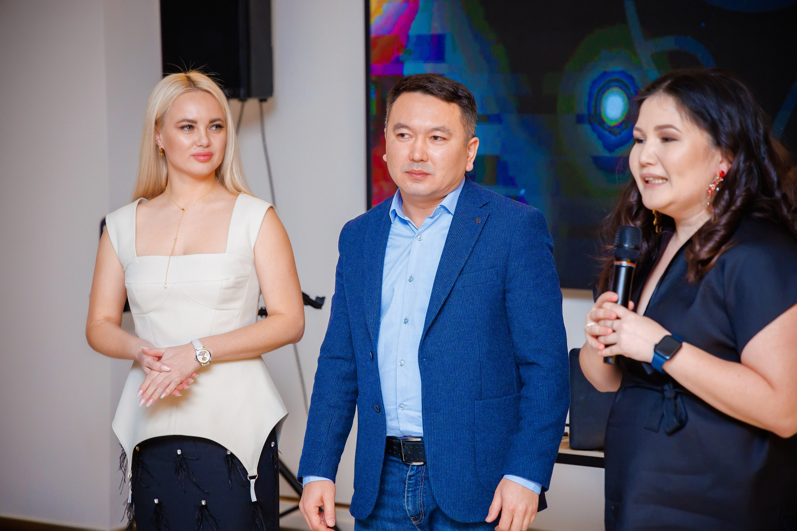 Мероприятие в заведении. Семейный и Свадебный фотограф в Астане Александр Астапов