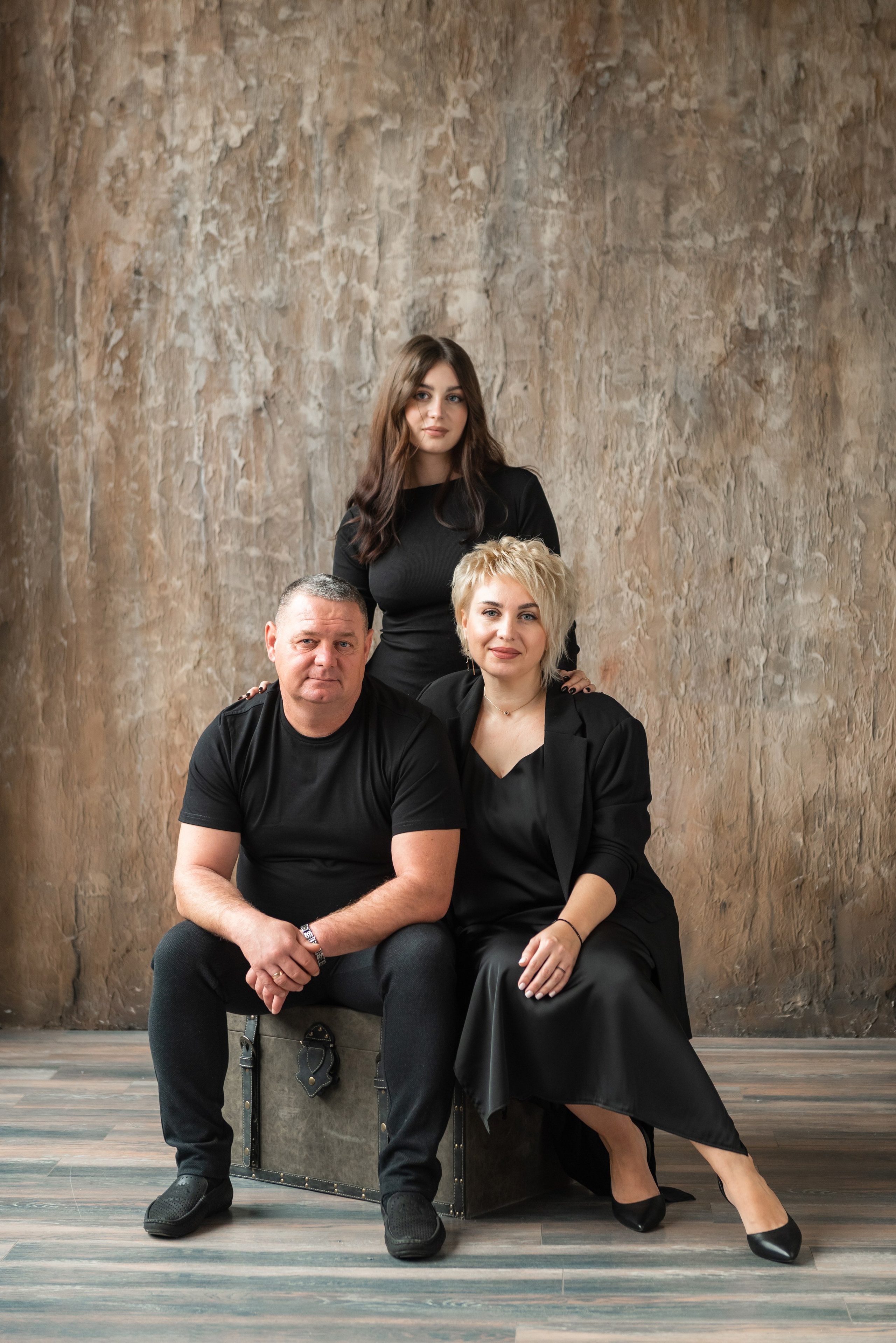 Евгений Катя и Виолетта. Семейный фотограф Ирина Сгибнева