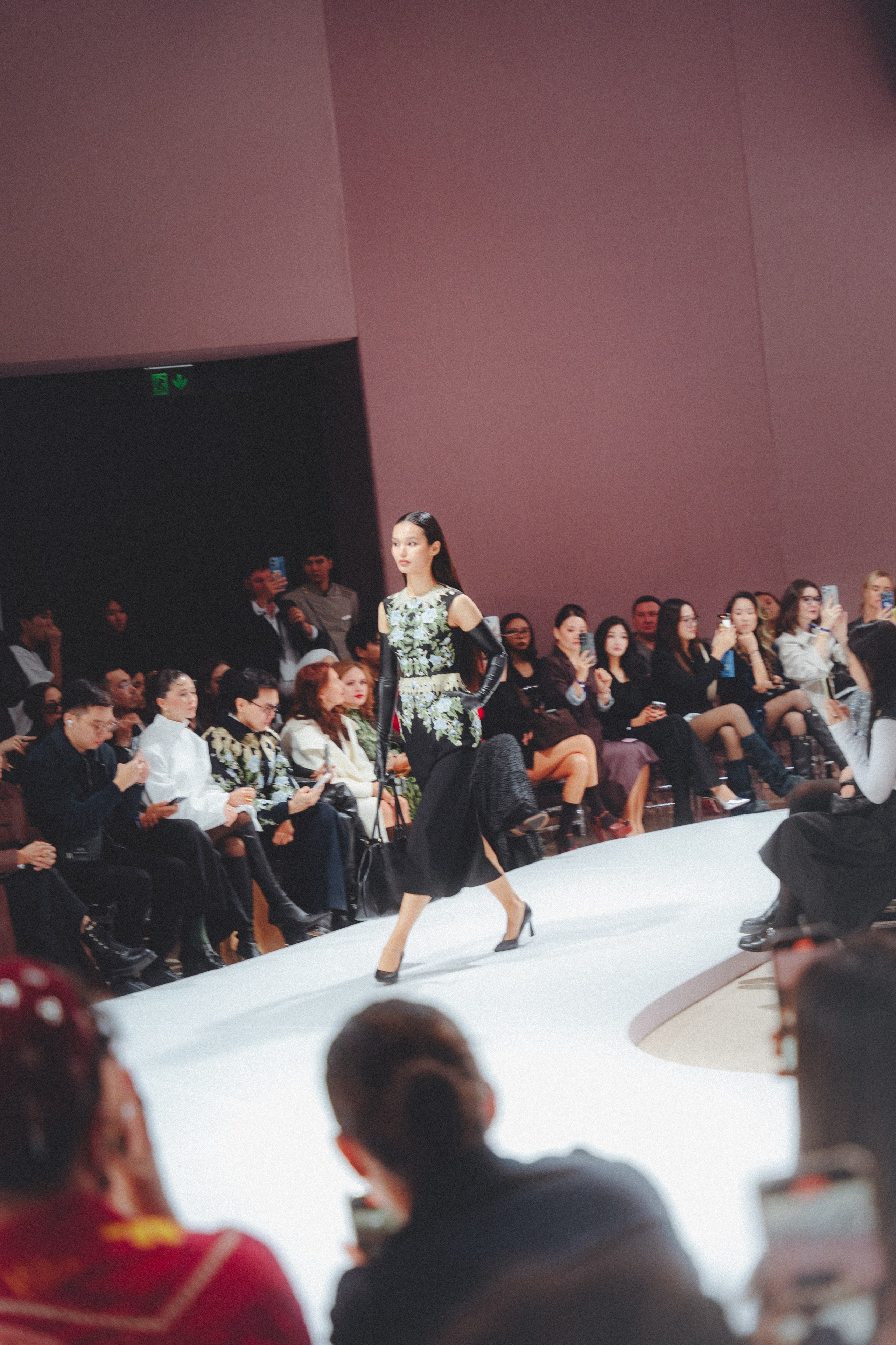 VISA FASHION WEEK ALMATY SS26 / THE PODIUM