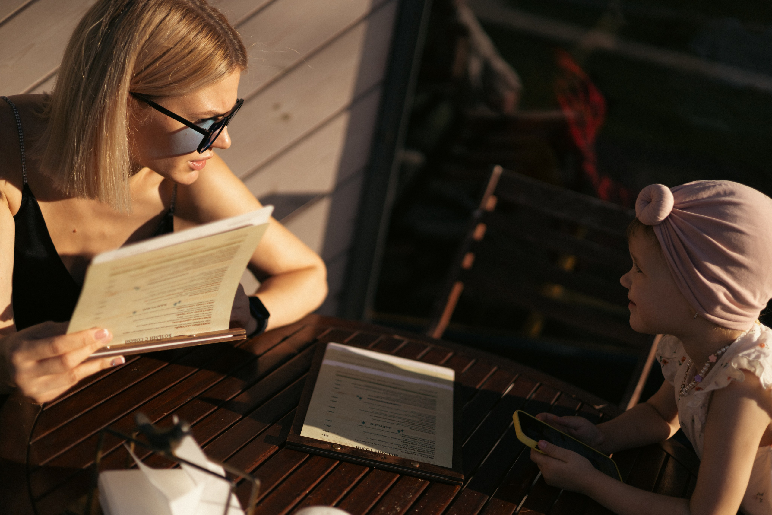 Семейная прогулка в долине мечтателей в Листвянке. Свадебный Фотограф в Иркутске Екатерина Елисеева