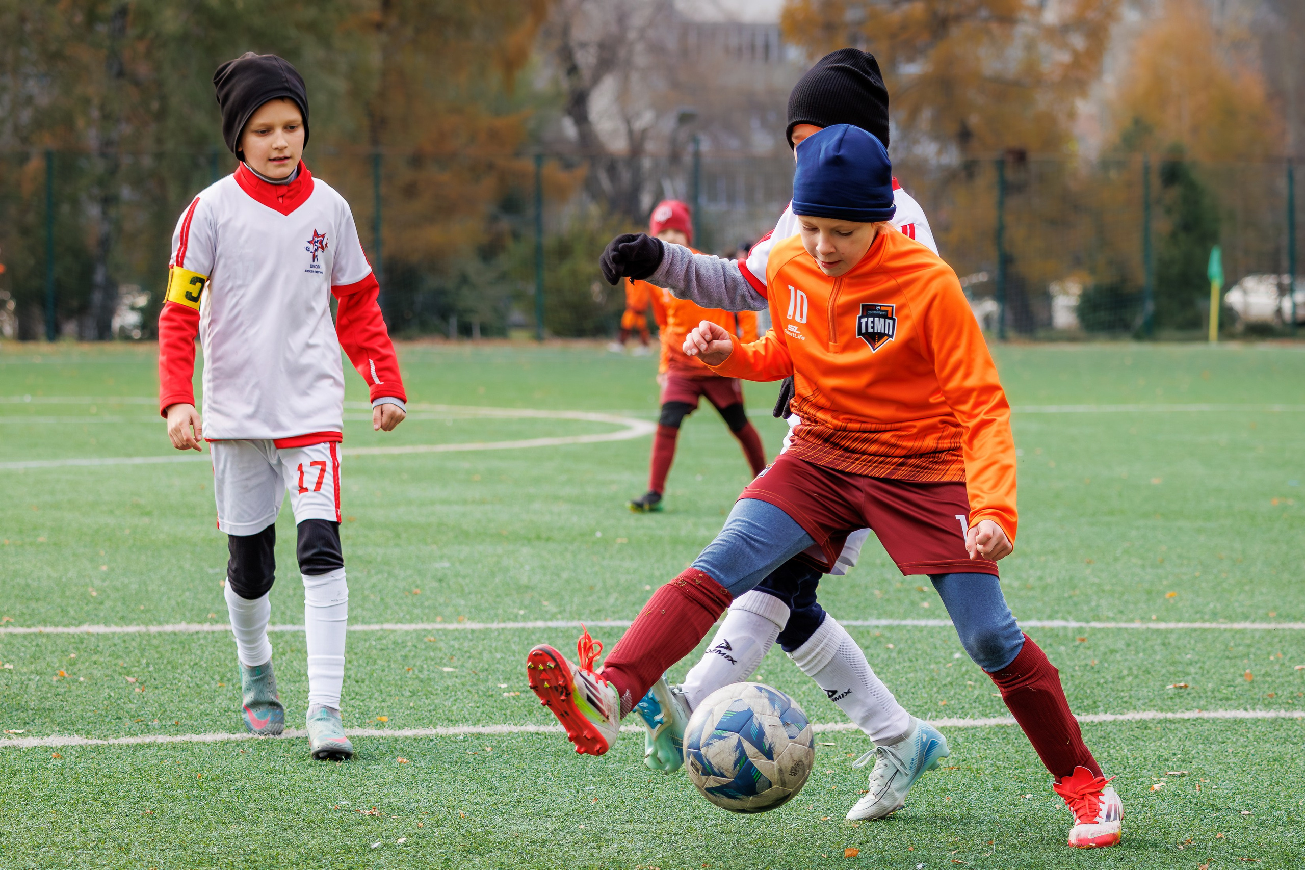 Товарищеский матч среди юниоров. Репортажный фотограф в Барнауле Владимир Игнатов