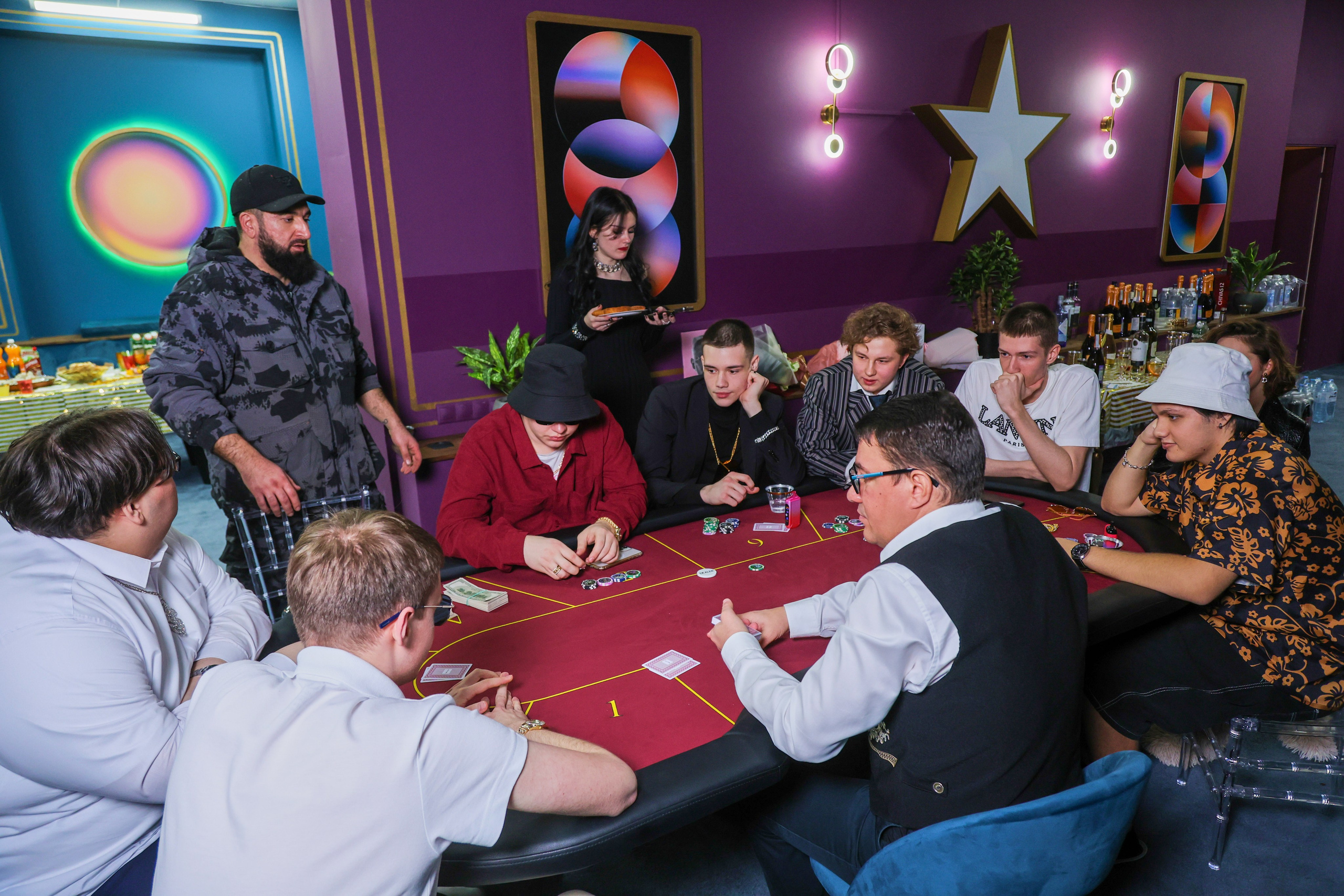 Вечеринка в стиле «Золотая молодежь». Akhmedov Team × Medoed Production — фото и видеопродакшен для мероприятий