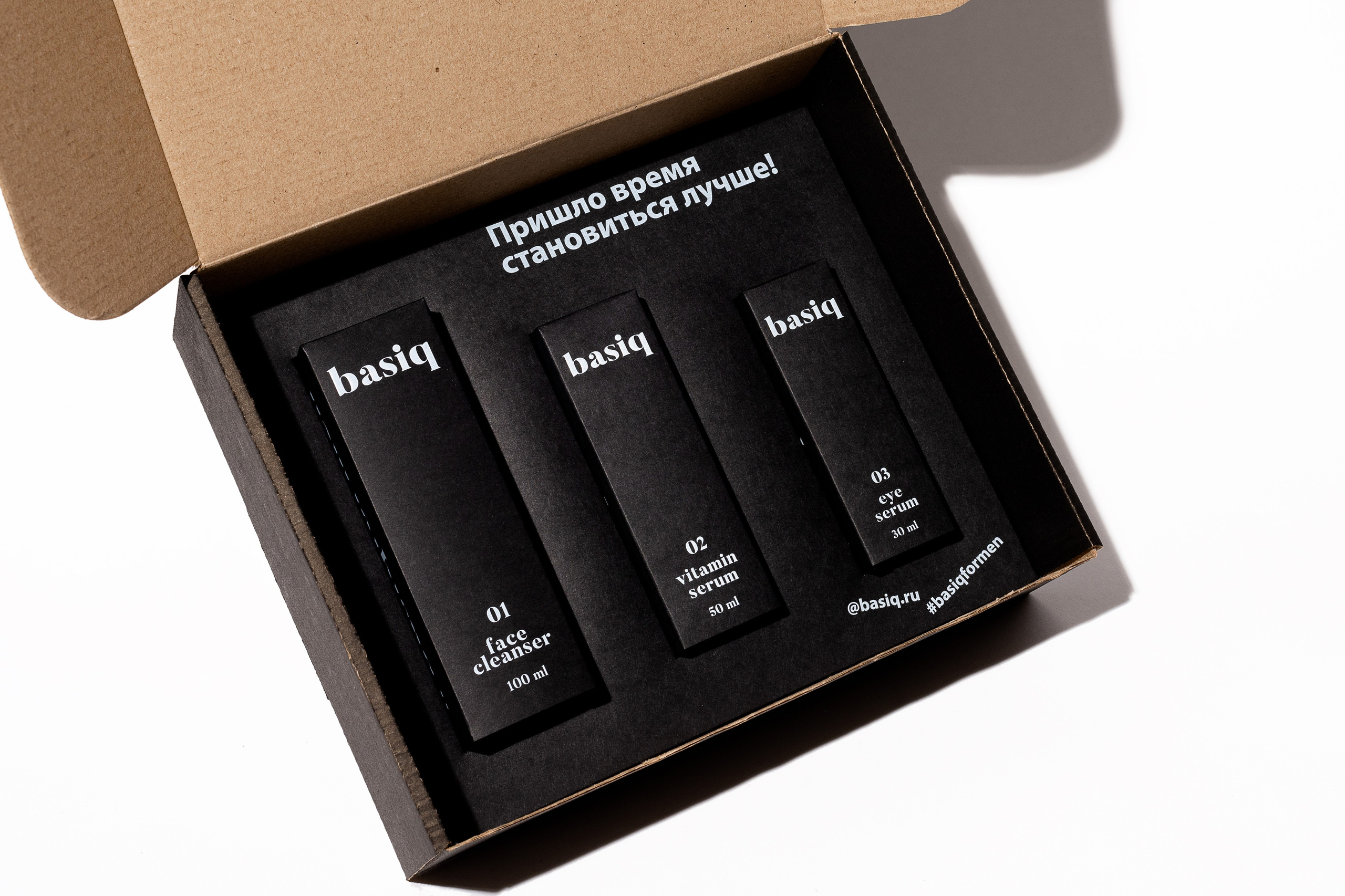 Каталожные съемки на белом/цветном фоне