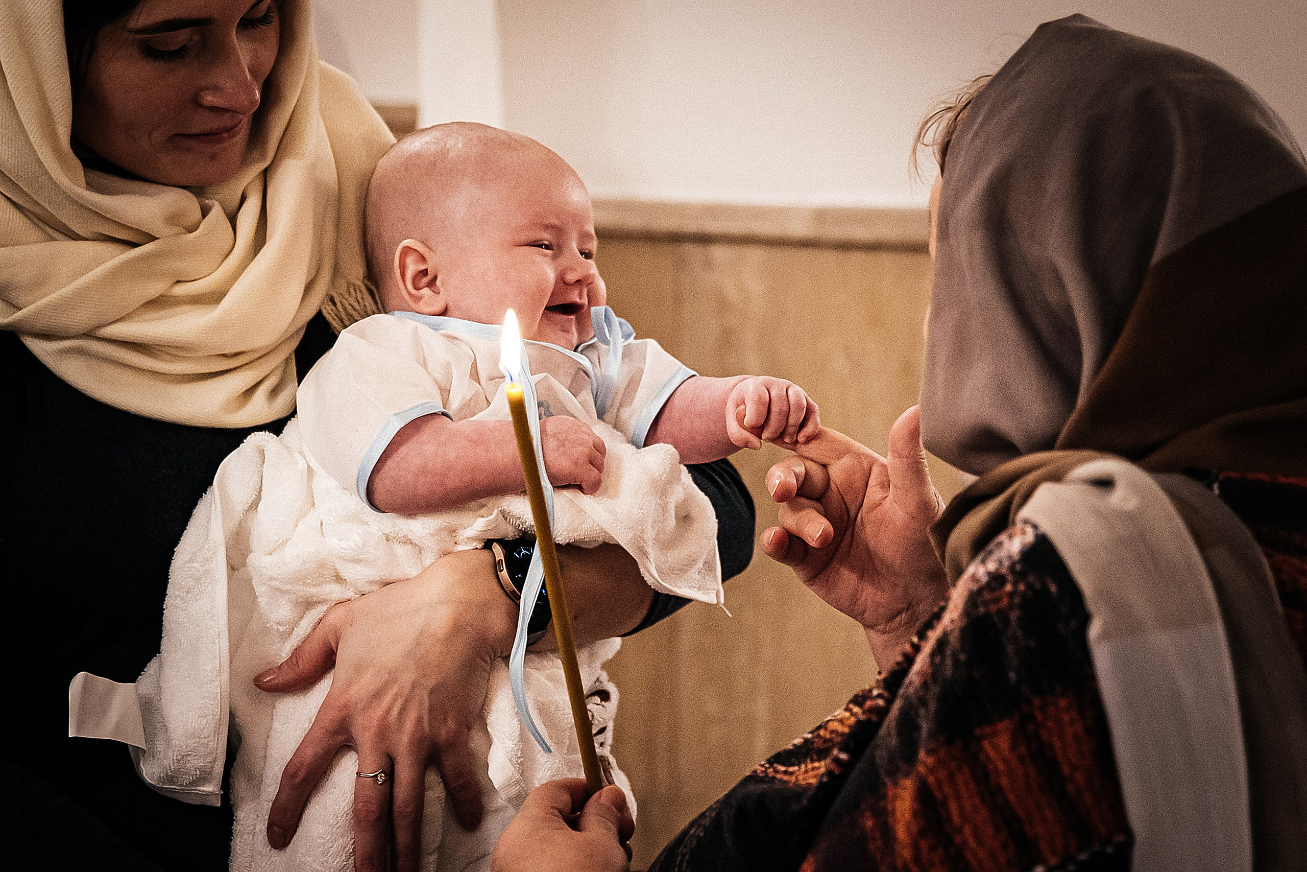Таинство крещения Савелия. Александра, репортажный и событийный фотограф