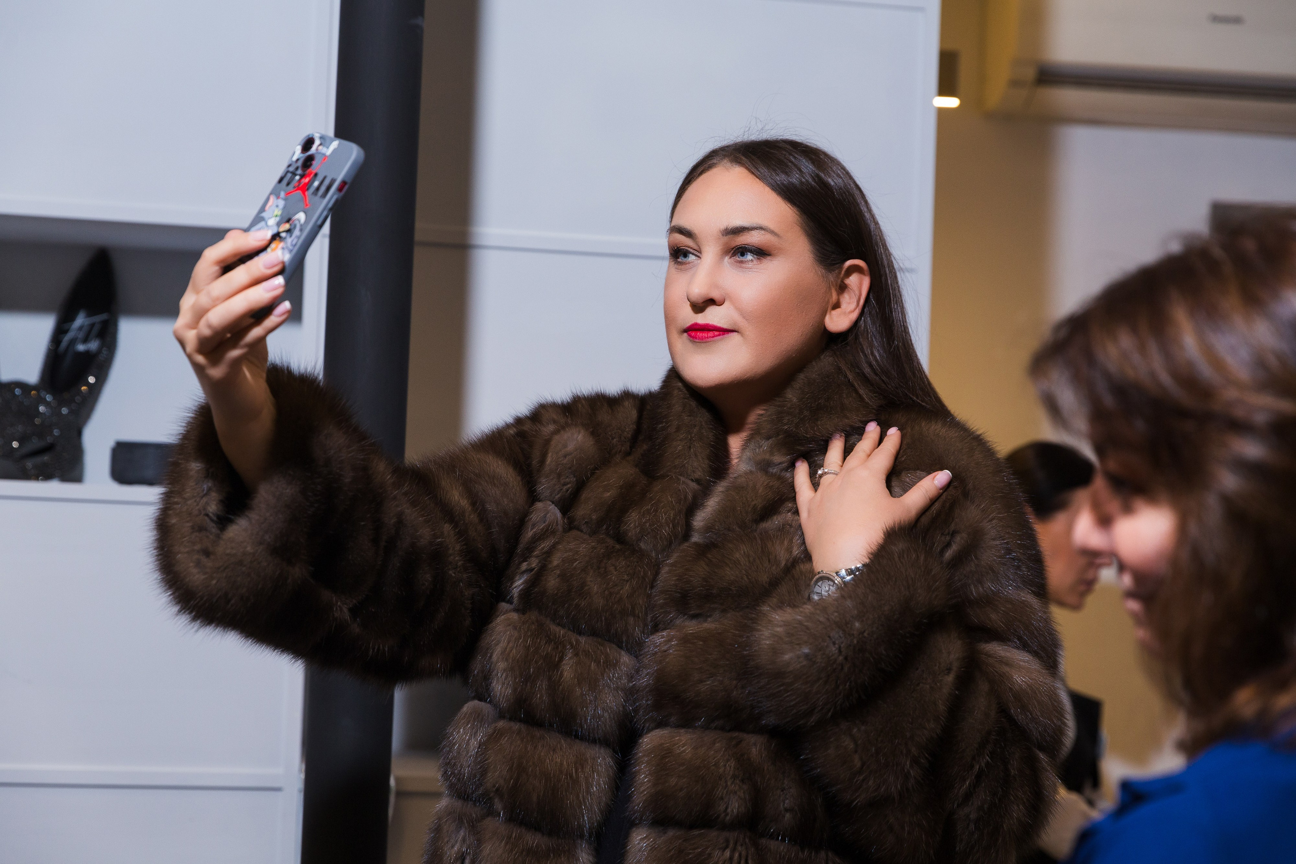 Flawless. Tavat.Fur Тренды 2024. Репортажный Фотограф Александр Назаров. Москва и М.О