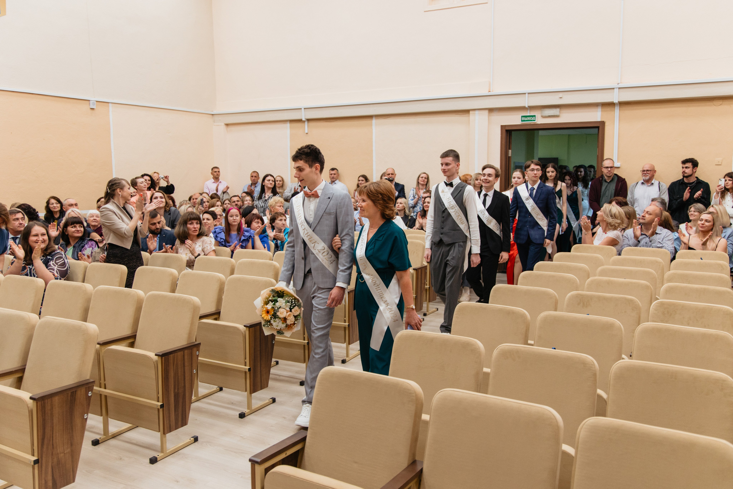 Выпускной Гимназия № 146. Свадебный фотограф в Минске Владислав Бабич