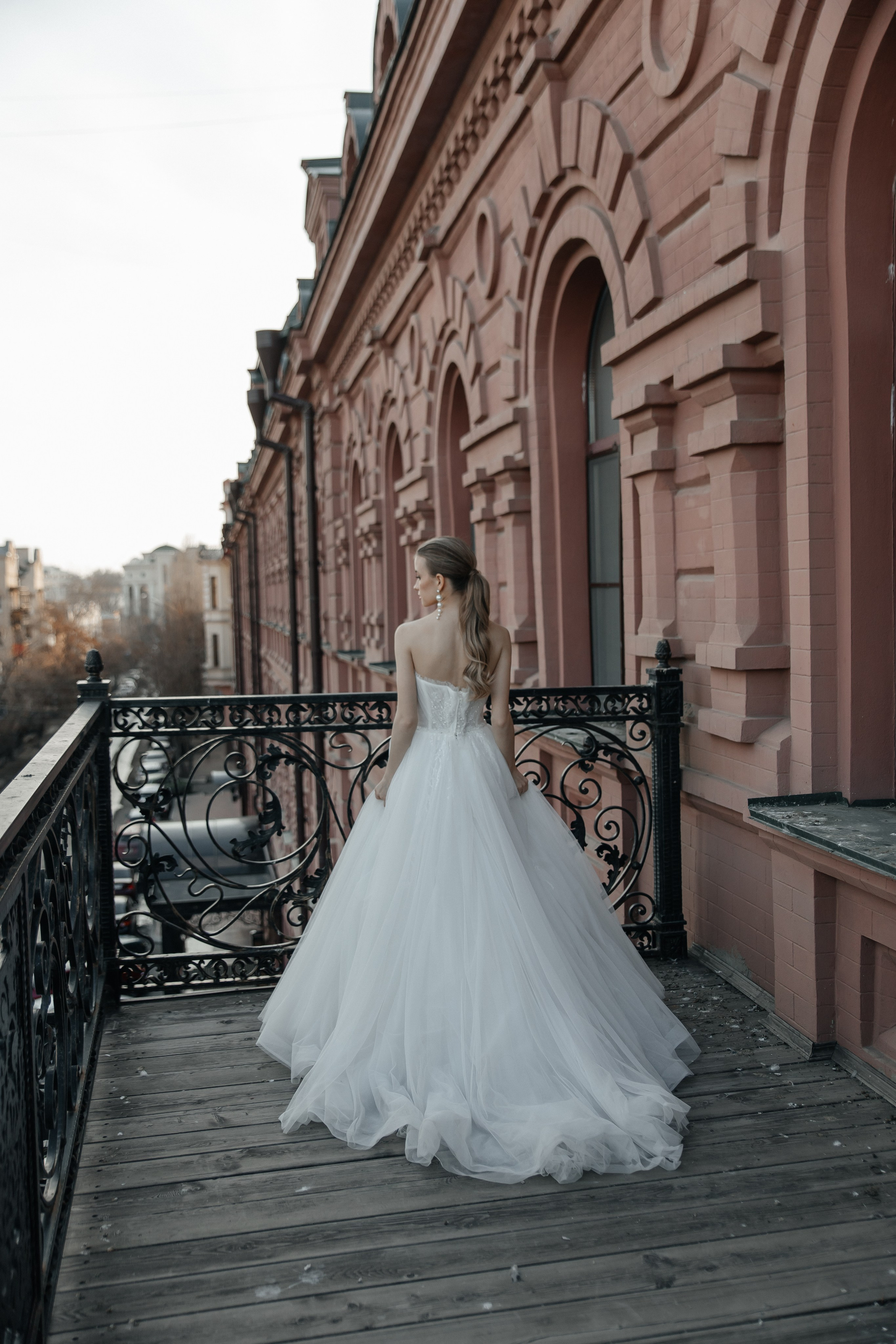 Свадебная съемка в отеле. Свадебный фотограф в Астрахани