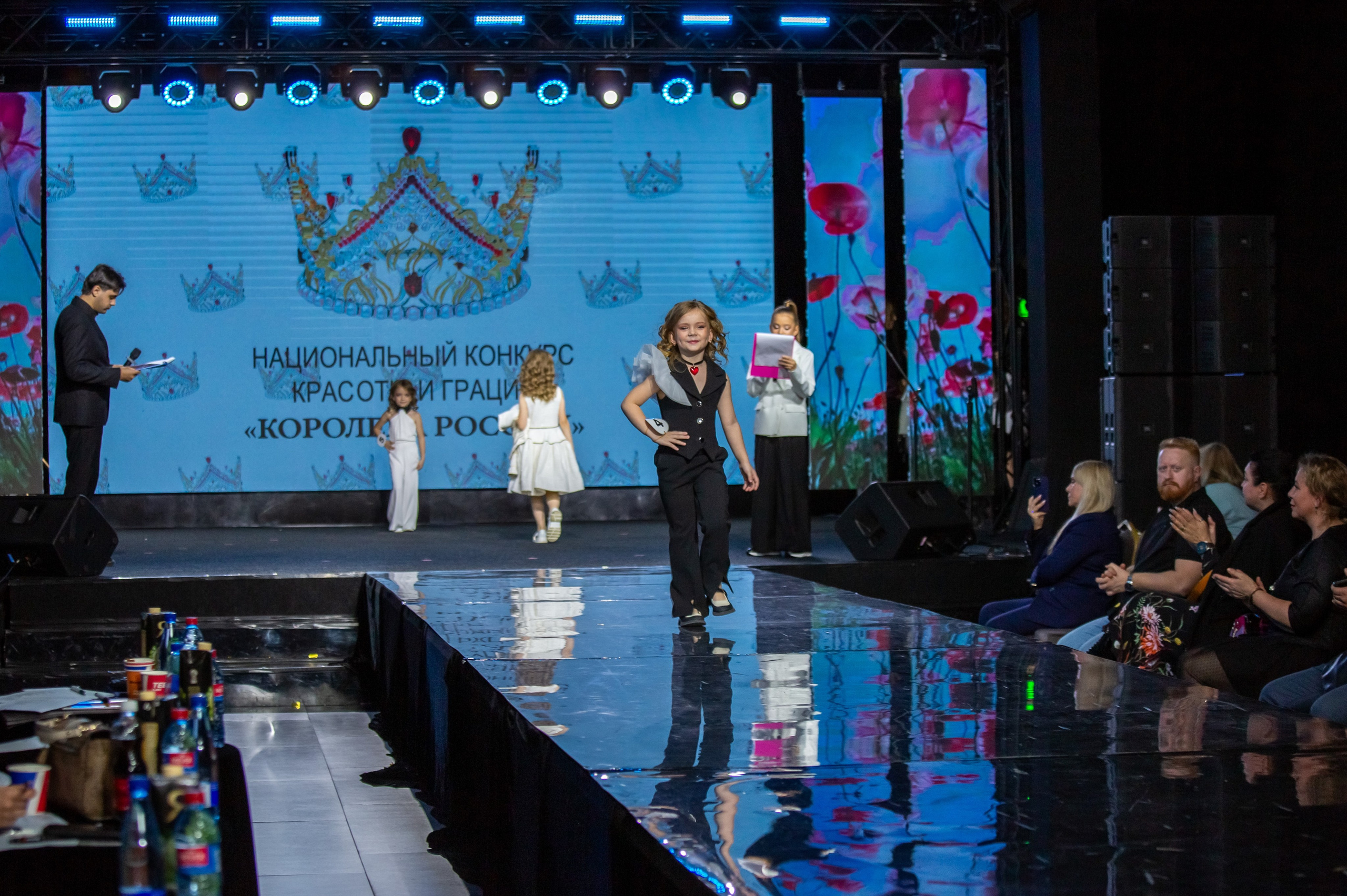 Юная королева Москвы 2024. Репортажный, семейный, свадебный, портретный фотограф