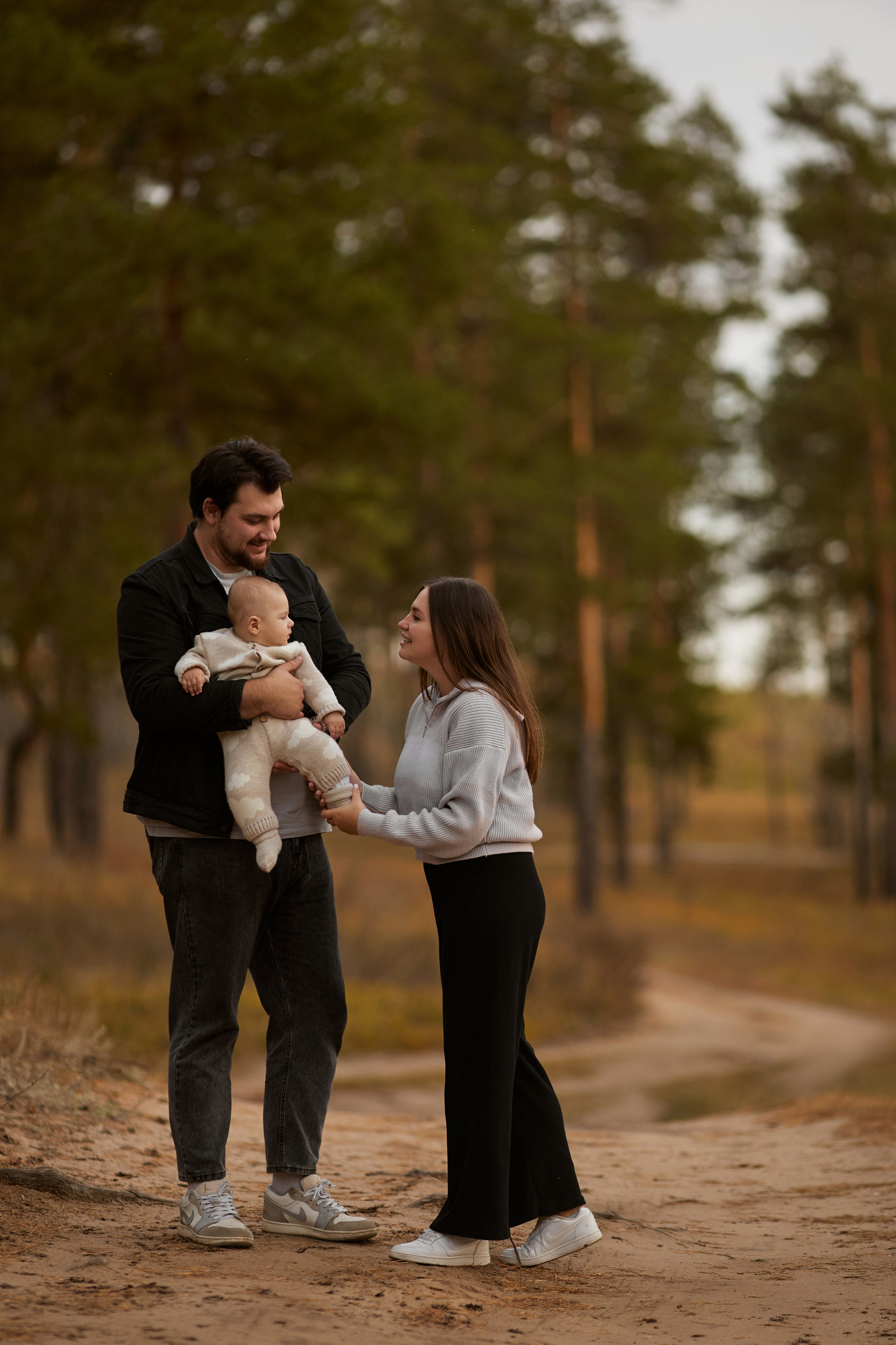 Семейная в лесу. Juliashtondic. photo