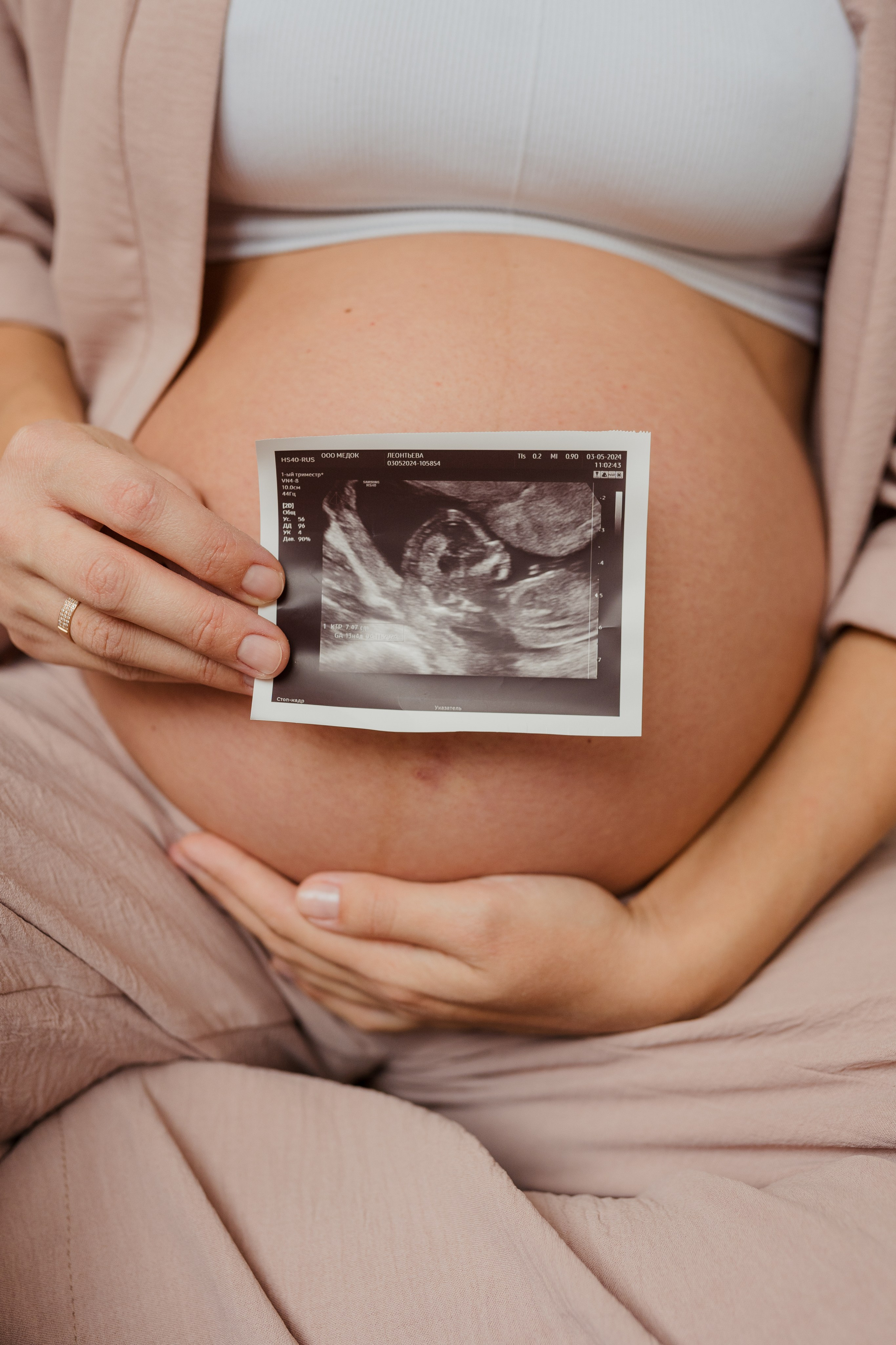 Семейная фотосессия в студии в Москве, семейный фотограф Анна Полушина. Свадебный фотограф в Москве Анна Полушина