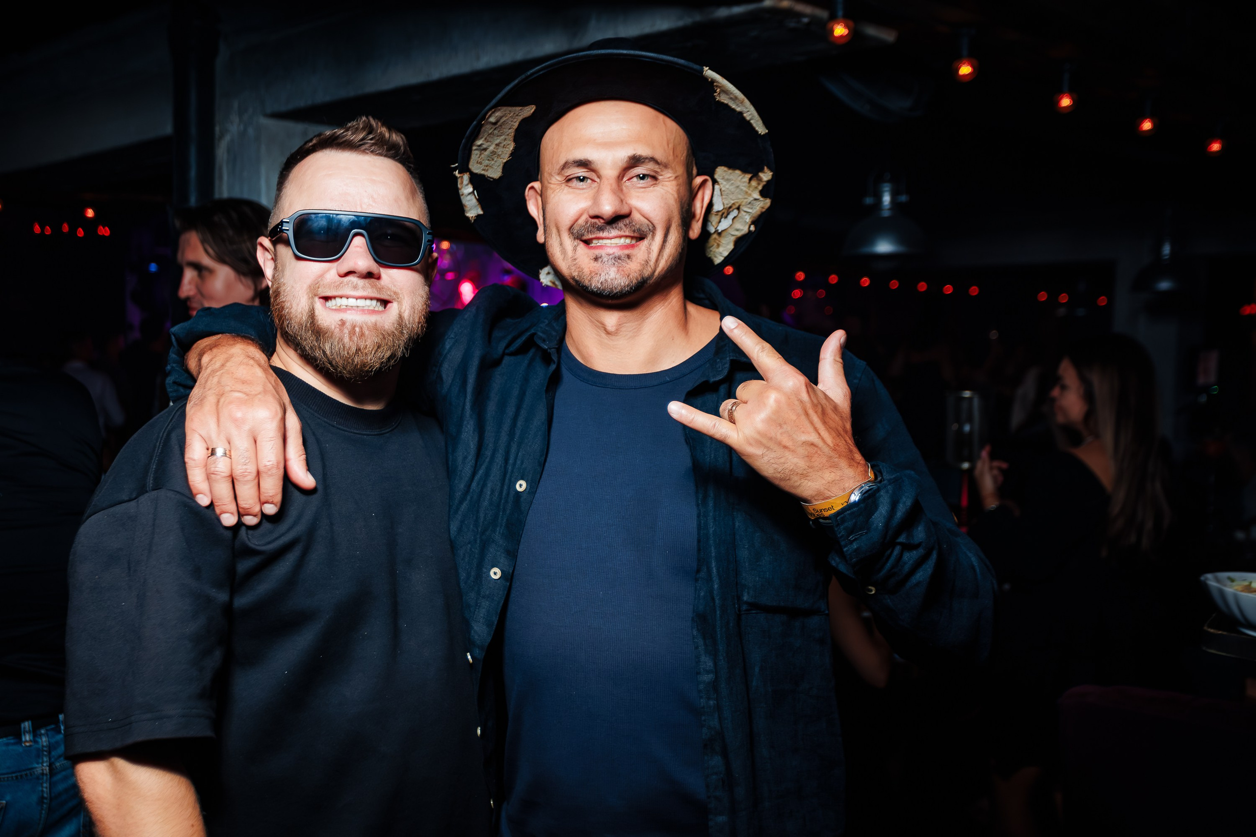 «КРАВЦ"_Чайка на пляже_Ялта_27.08.2025 г. Аминов Руслан | Фотограф