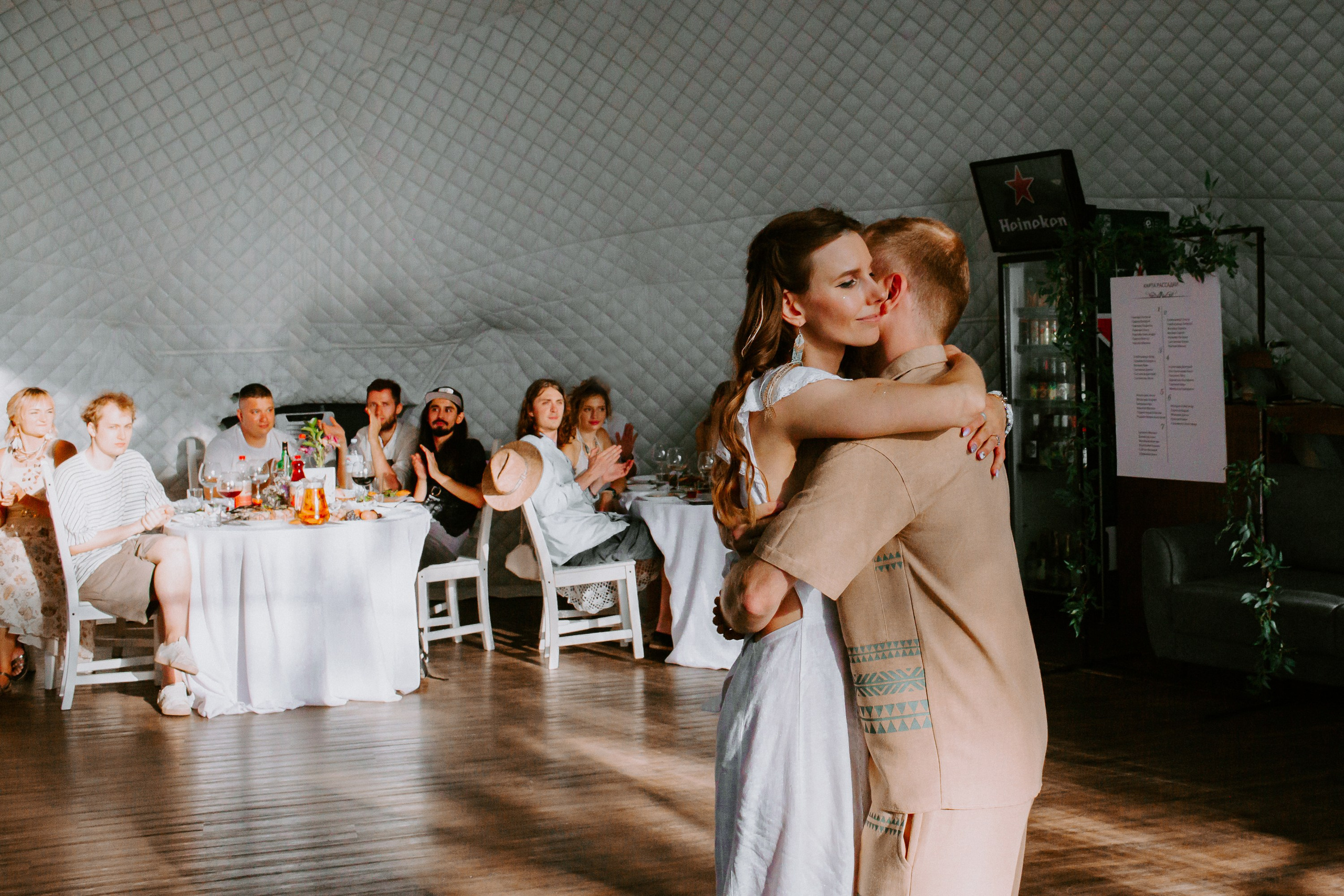 Выездная регистрация и свадебный банкет. Евгения и Илья. Фотограф в Челябинске Ополихина Анна