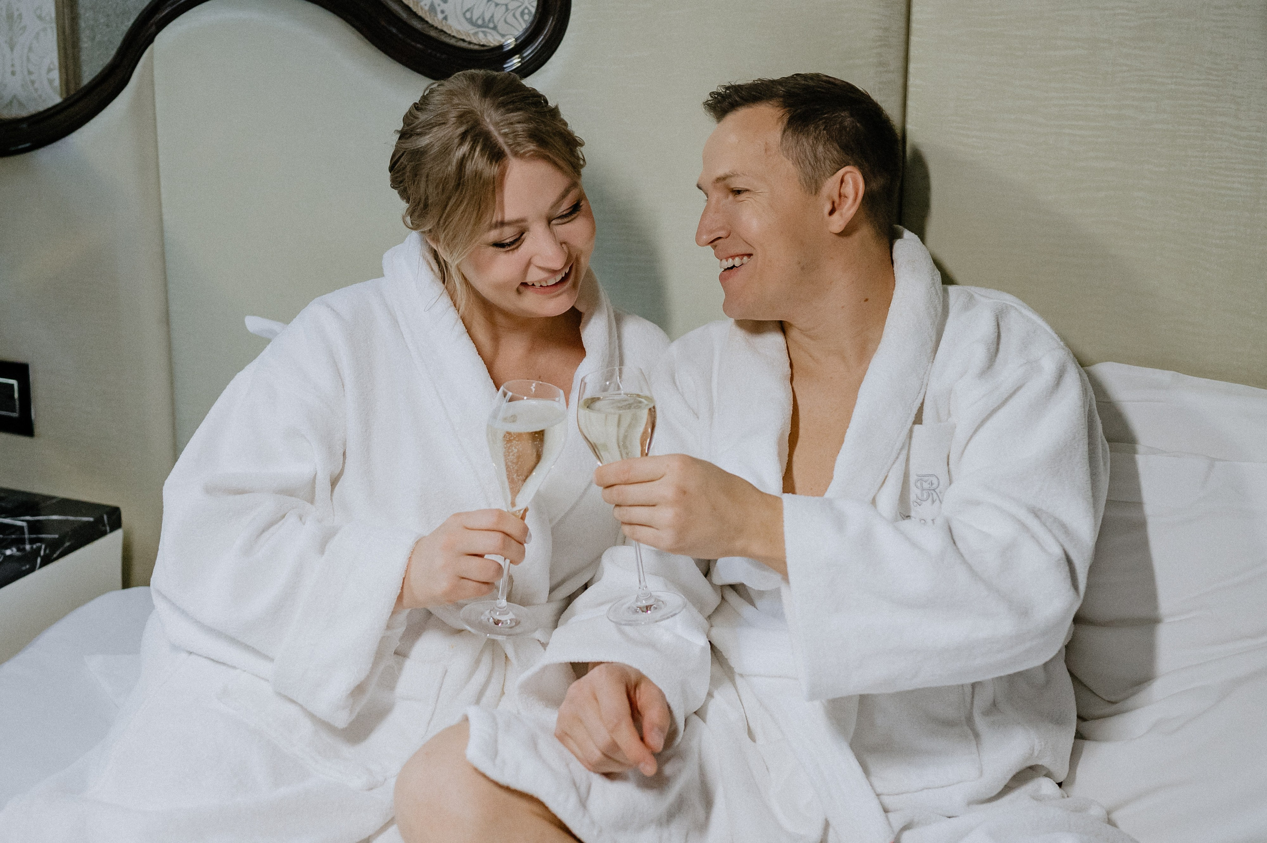 Сборы жениха и невесты в отеле St. Regis Nikolskaya